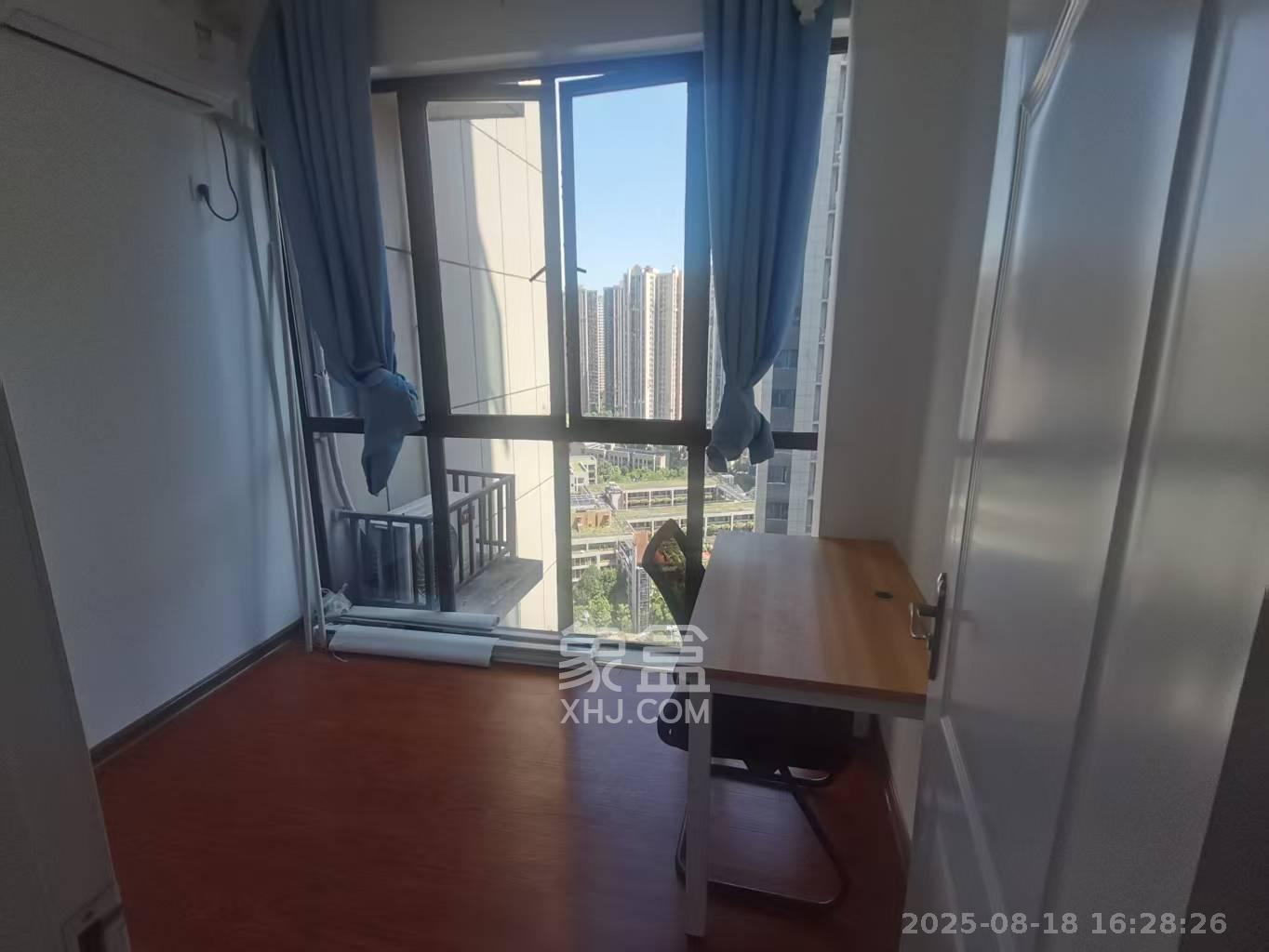 中国铁建梅溪青秀二期 4室2厅2卫 2800.0元/月 中国铁建梅溪青秀二期 4室2厅2卫 2800.0元/月室内图