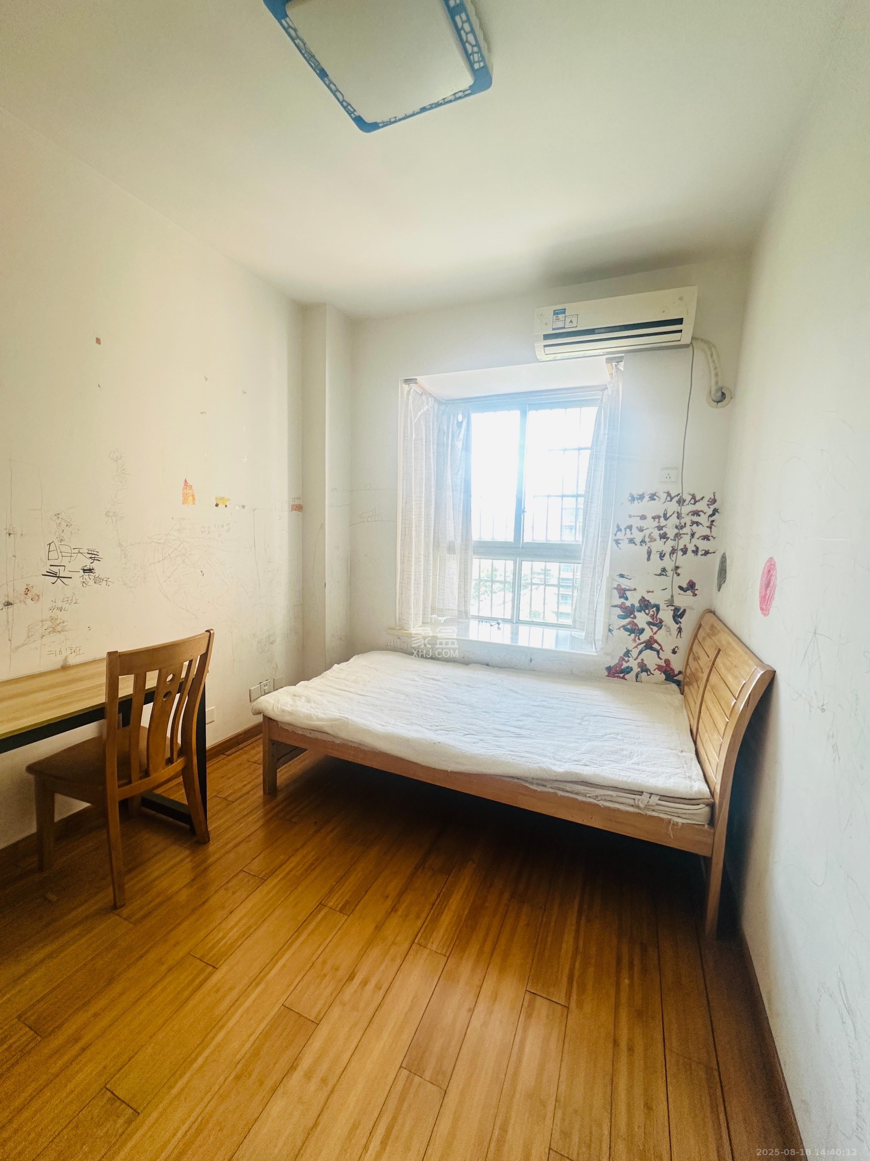 东门尚苑 3室2厅1卫 1500.0元/月 东门尚苑 3室2厅1卫 1500.0元/月室内图