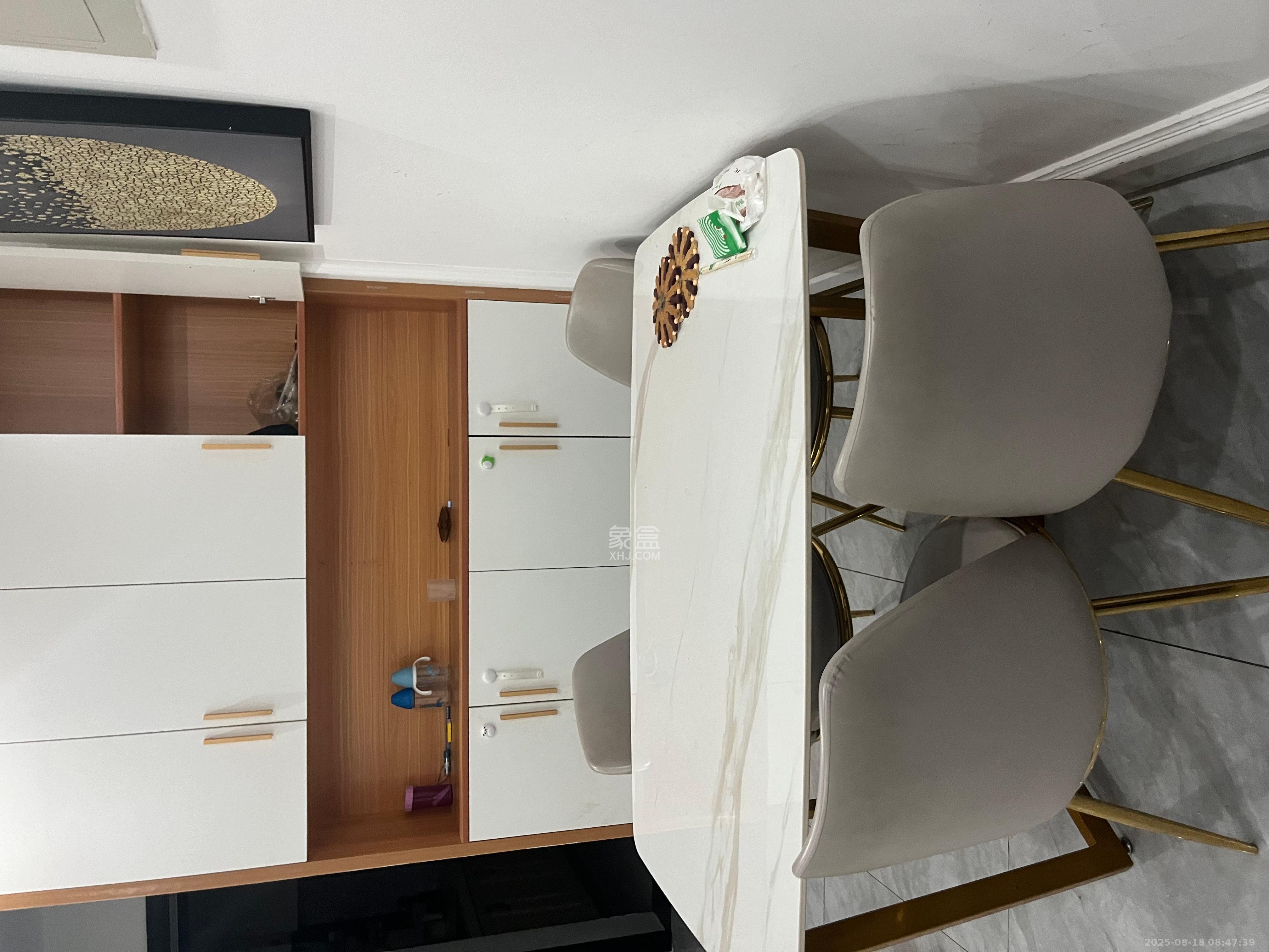 鑫远杰座 3室2厅1卫 2300.0元/月 鑫远杰座 3室2厅1卫 2300.0元/月室内图