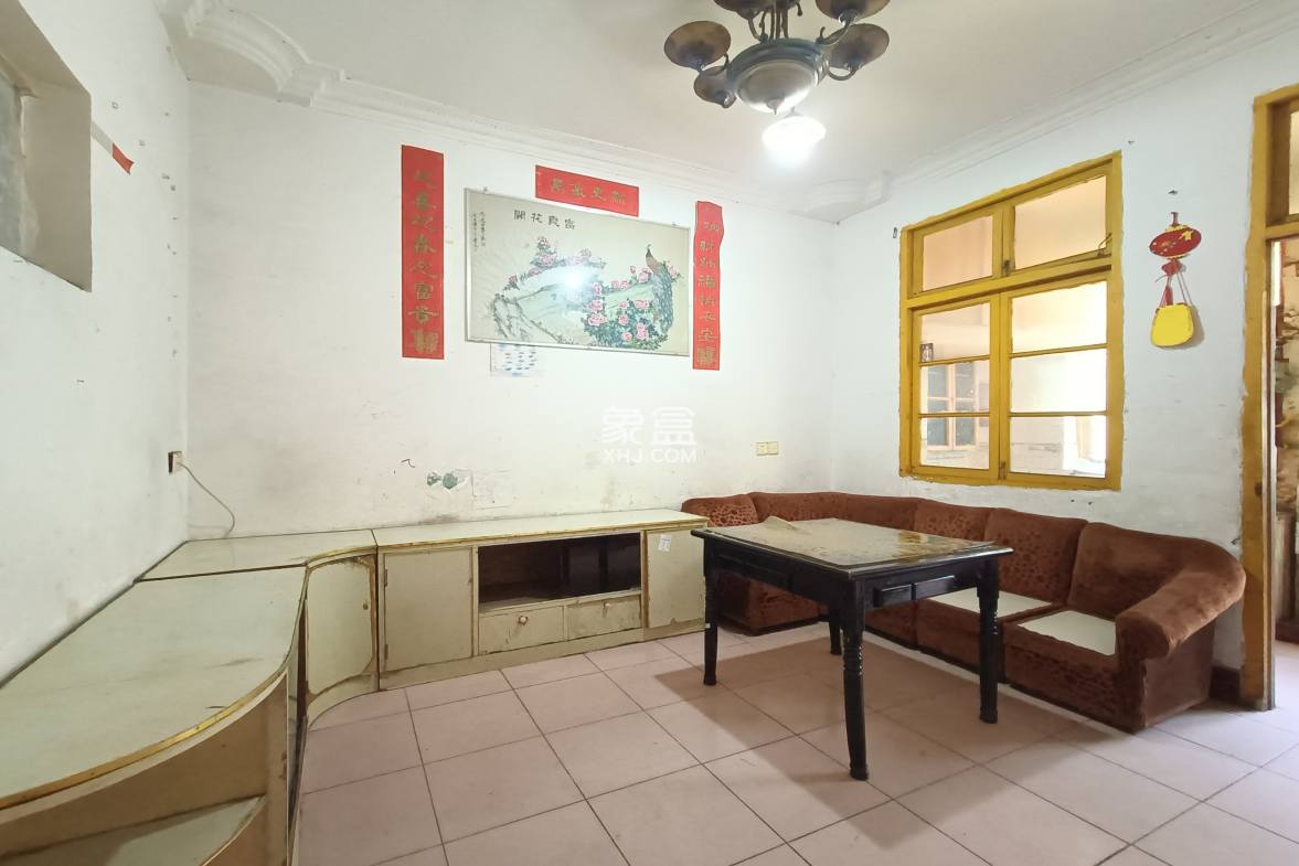 物资局家属楼(童家社区) 2室1厅1卫 700.0元/月 物资局家属楼(童家社区) 2室1厅1卫 700.0元/月室内图