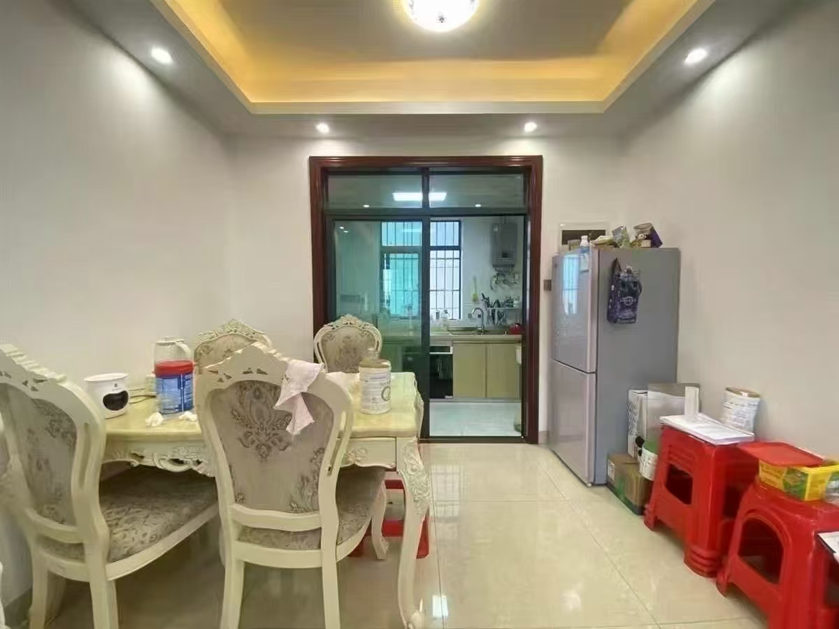 环岛家园  2室2厅1卫    135.0万 环岛家园  2室2厅1卫    135.0万室内图