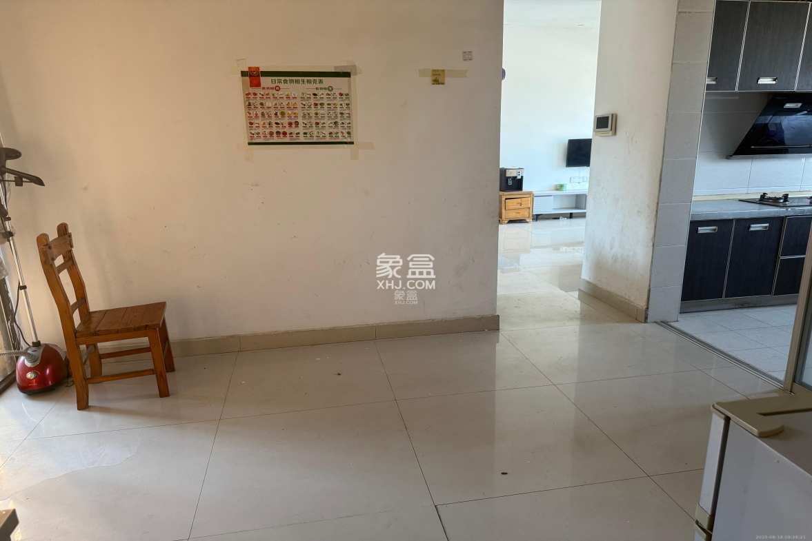 湘府十城(汇财御景湾新寓,汇财国际)  3室2厅2卫    2100.0元/月 湘府十城(汇财御景湾新寓,汇财国际)  3室2厅2卫    2100.0元/月室内图