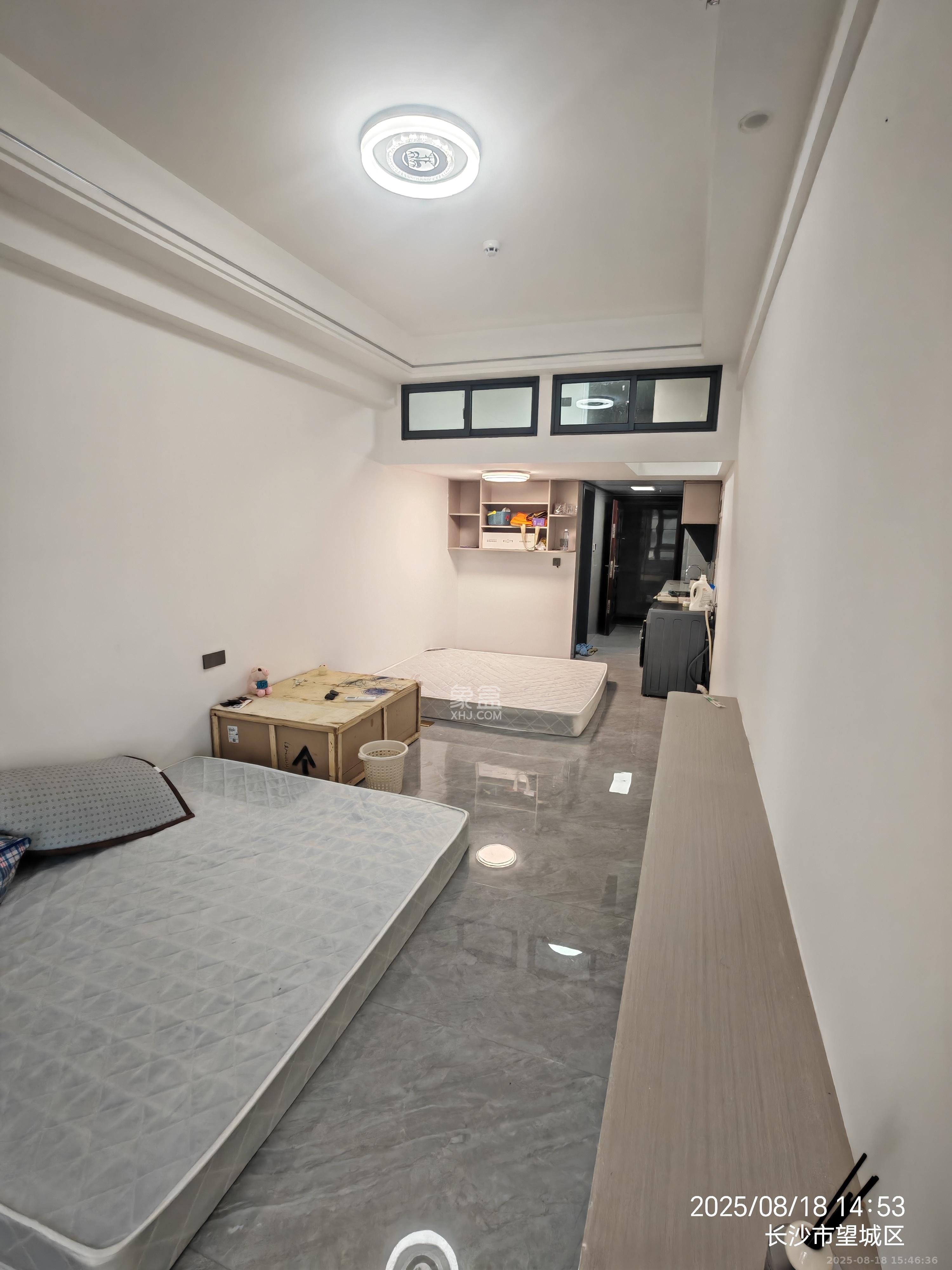 正荣财富中心  1室1厅1卫    1300.0元/月 正荣财富中心  1室1厅1卫    1300.0元/月室内图