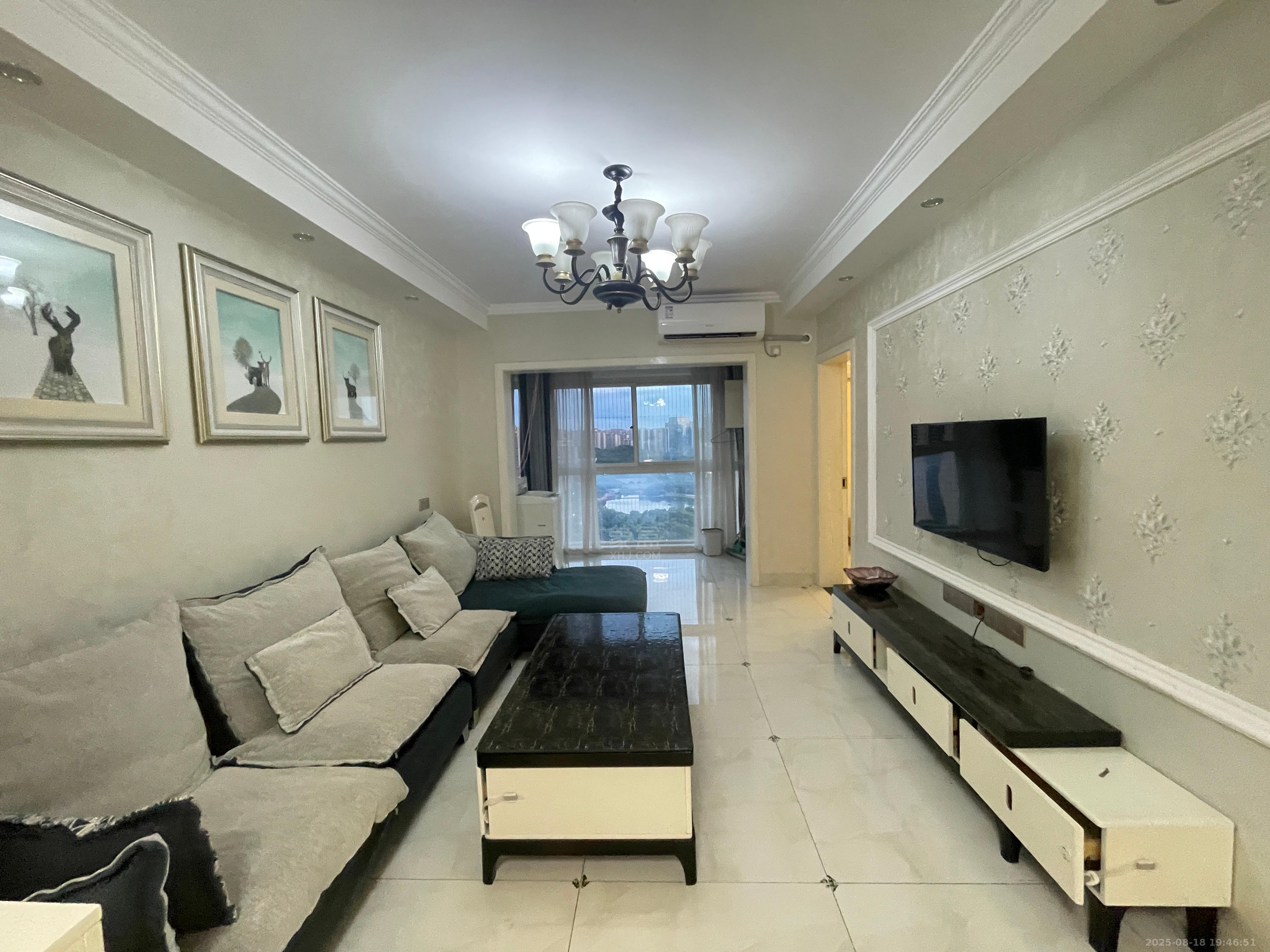 蓝溪谷 2室2厅1卫 2000.0元/月 蓝溪谷 2室2厅1卫 2000.0元/月室内图