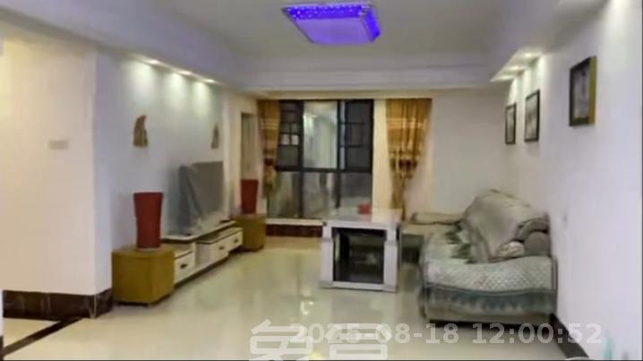 悦湖山 4室2厅2卫 2500.0元/月 悦湖山 4室2厅2卫 2500.0元/月室内图