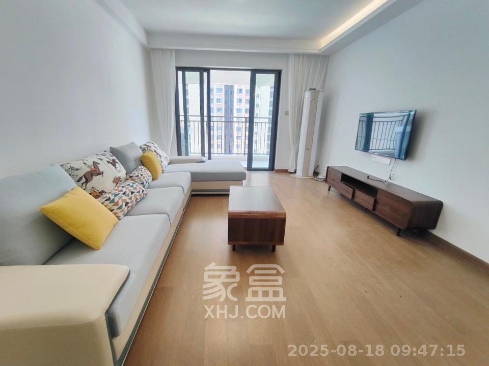 阳光城尚东湾青柠园  3室2厅2卫    2800.0元/月室内图