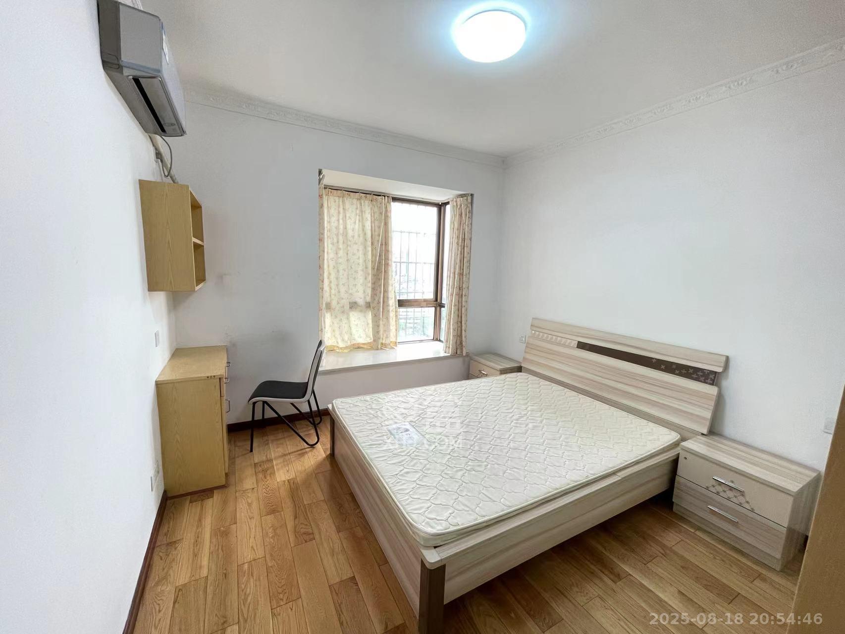 君悦紫园 2室2厅1卫 2600.0元/月 君悦紫园 2室2厅1卫 2600.0元/月室内图