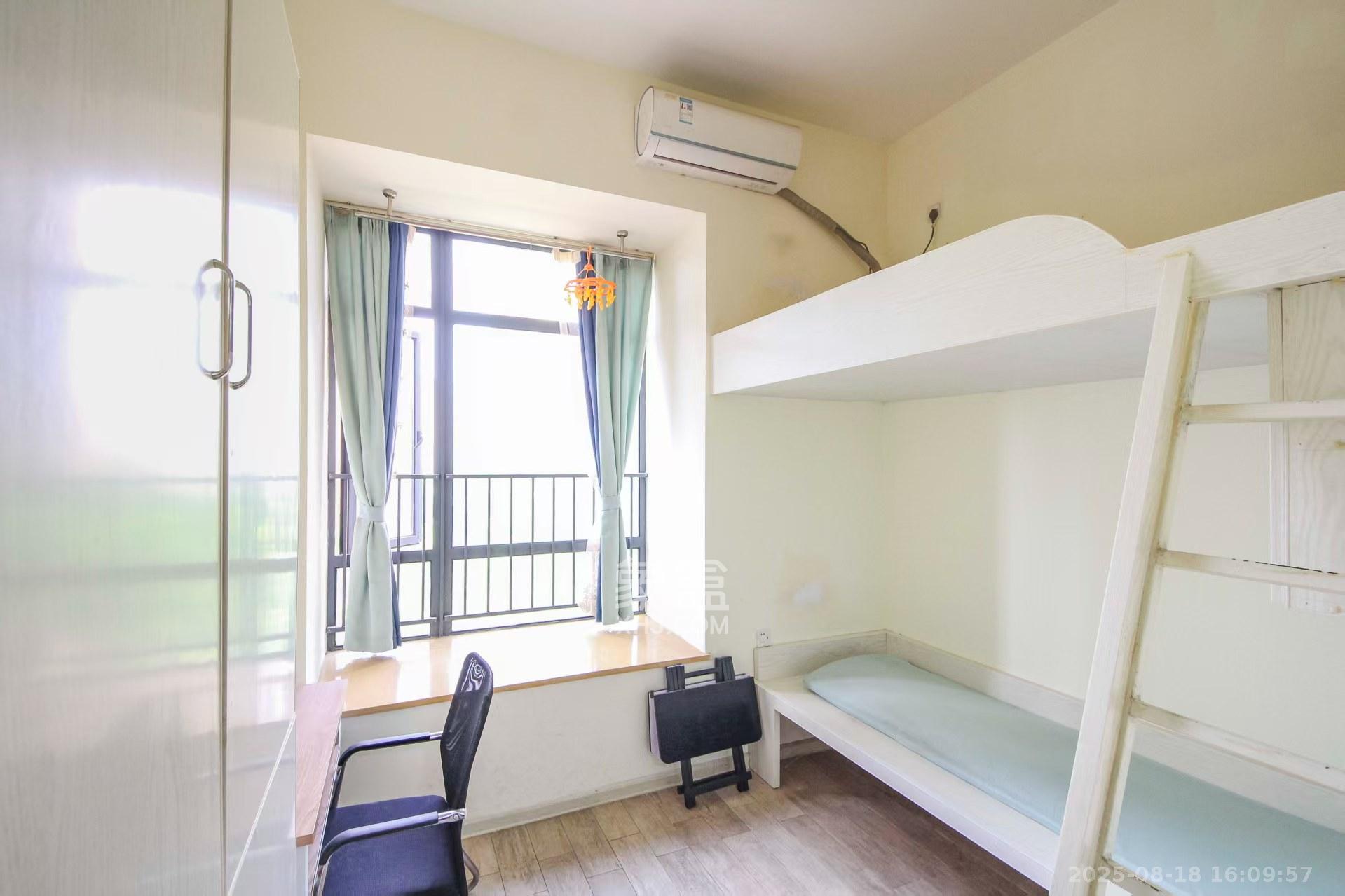 兰亭湾畔  1室1厅1卫    900.0元/月室内图