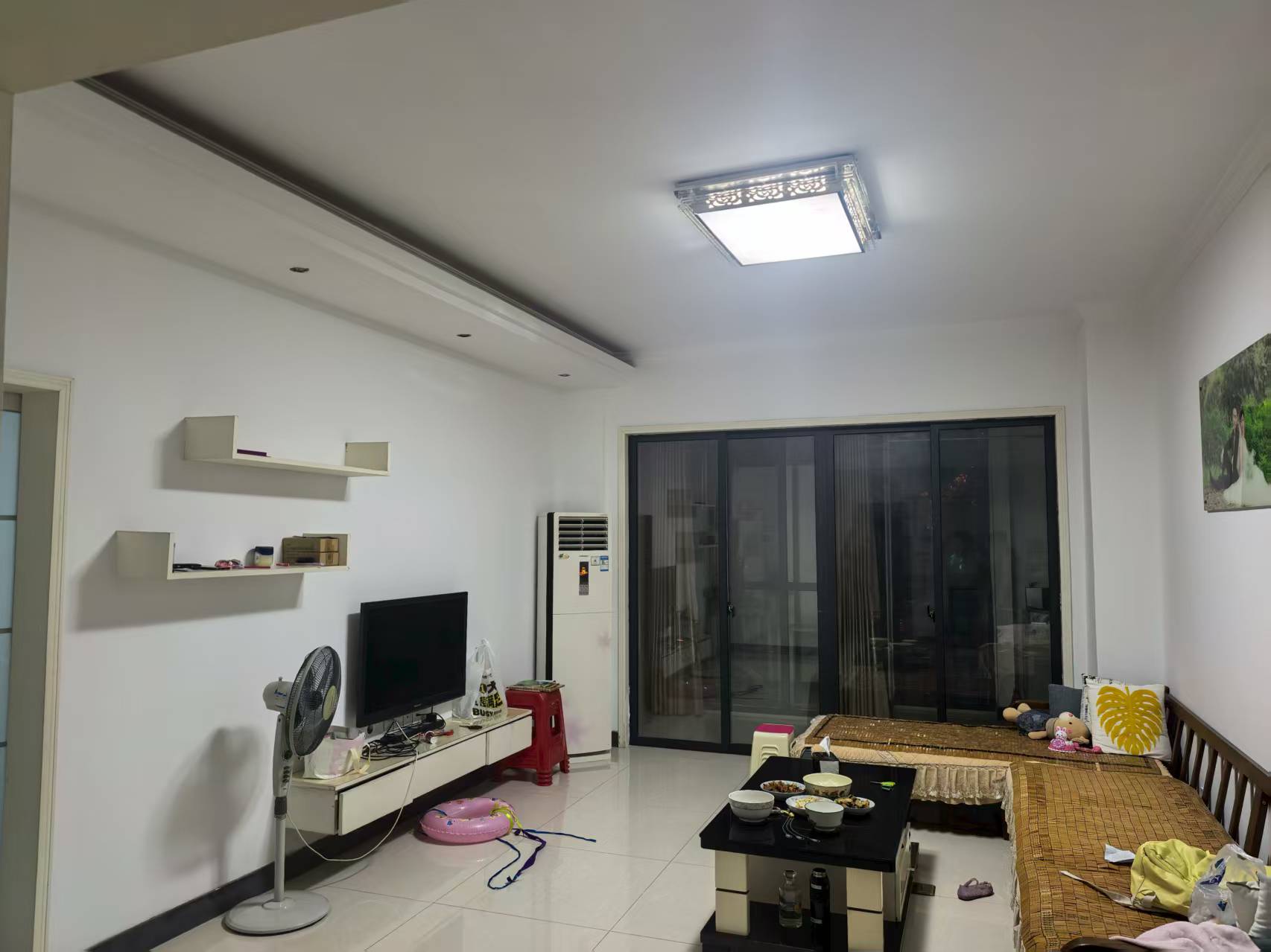 太一御江城  2室2厅2卫    1500.0元/月 太一御江城  2室2厅2卫    1500.0元/月室内图