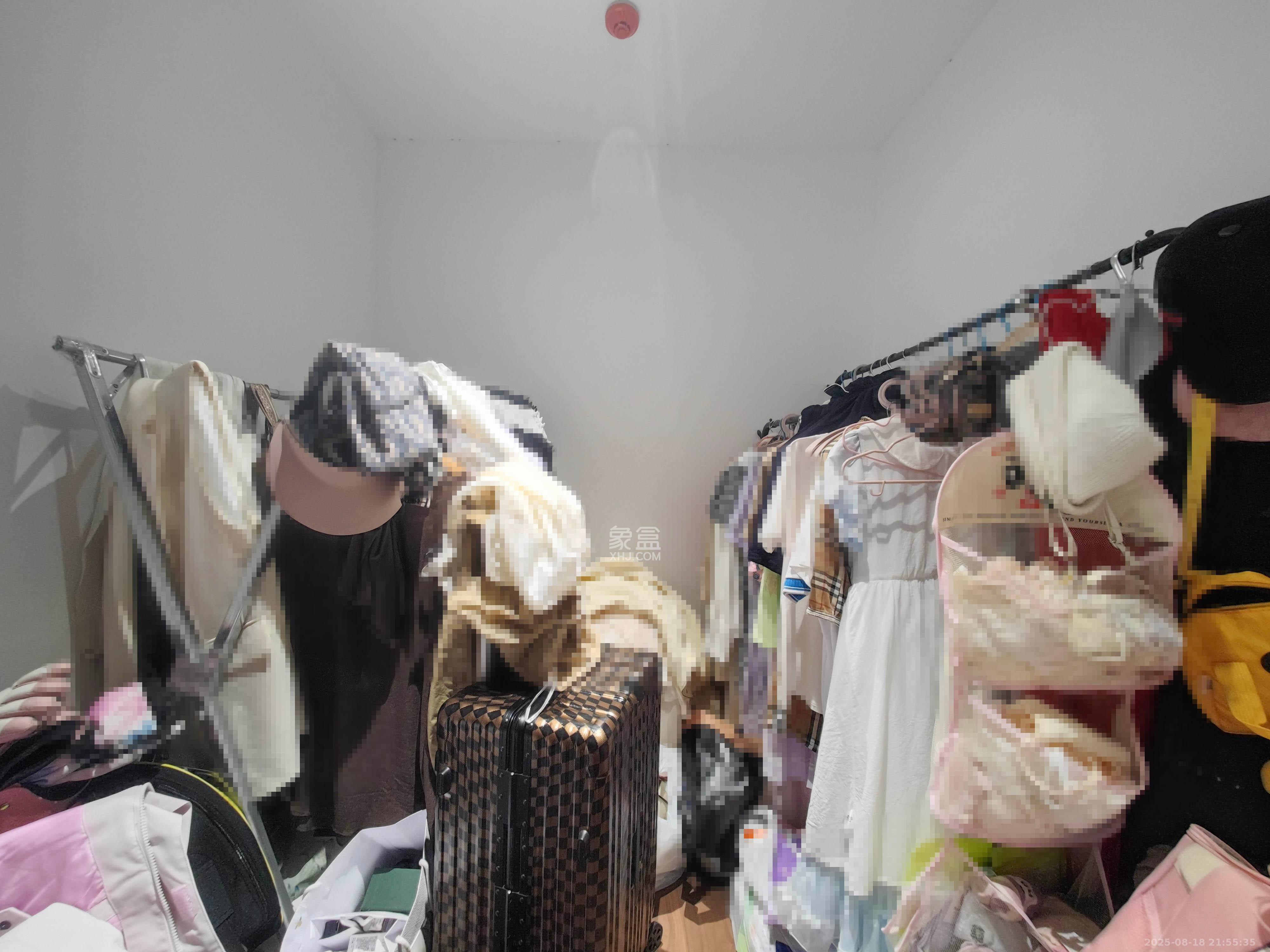 万科魅力之城 4室2厅3卫 270.0万 万科魅力之城 4室2厅3卫 270.0万其他