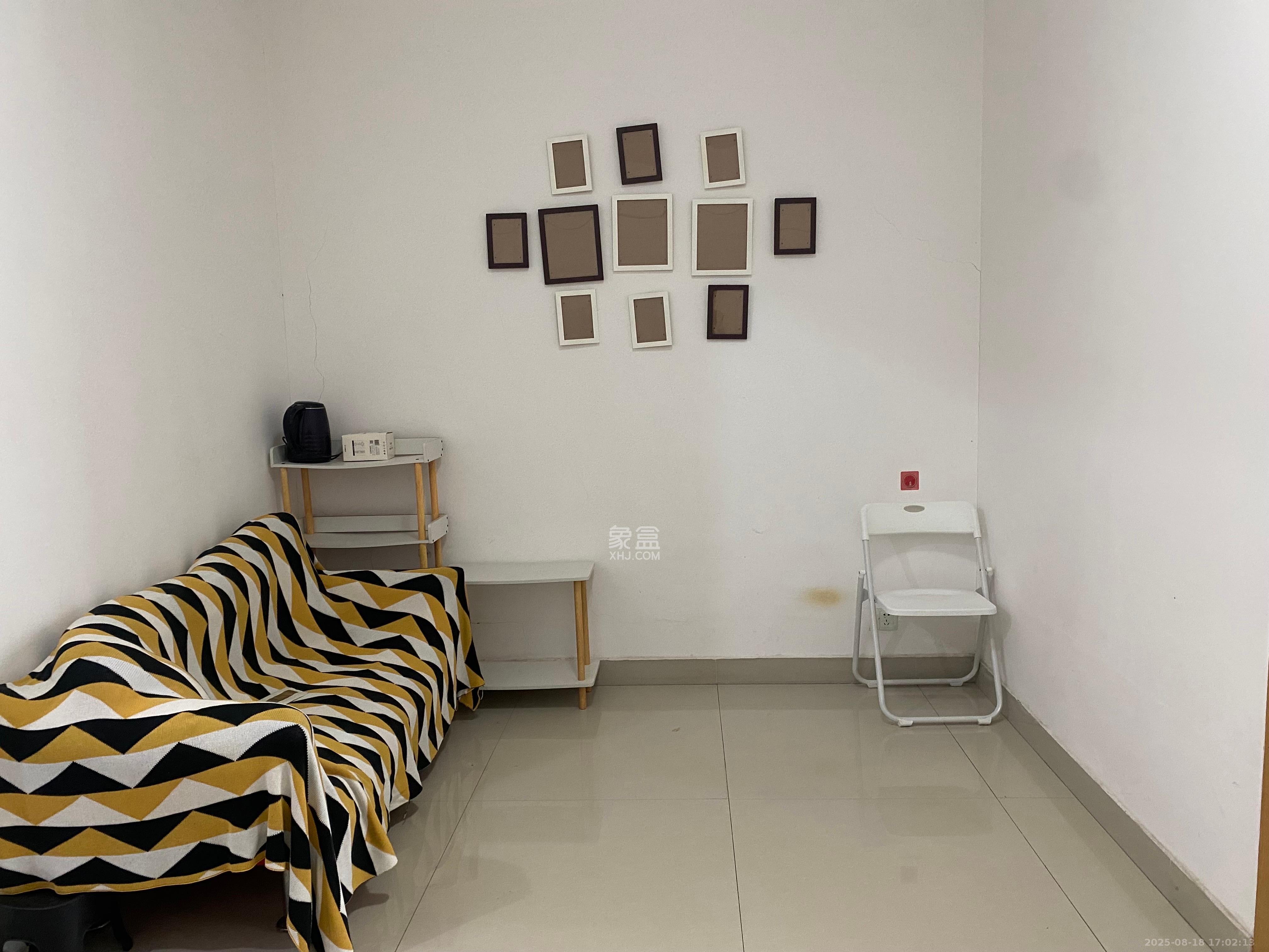 开源鑫景 1室1厅1卫 1200.0元/月 开源鑫景 1室1厅1卫 1200.0元/月室内图