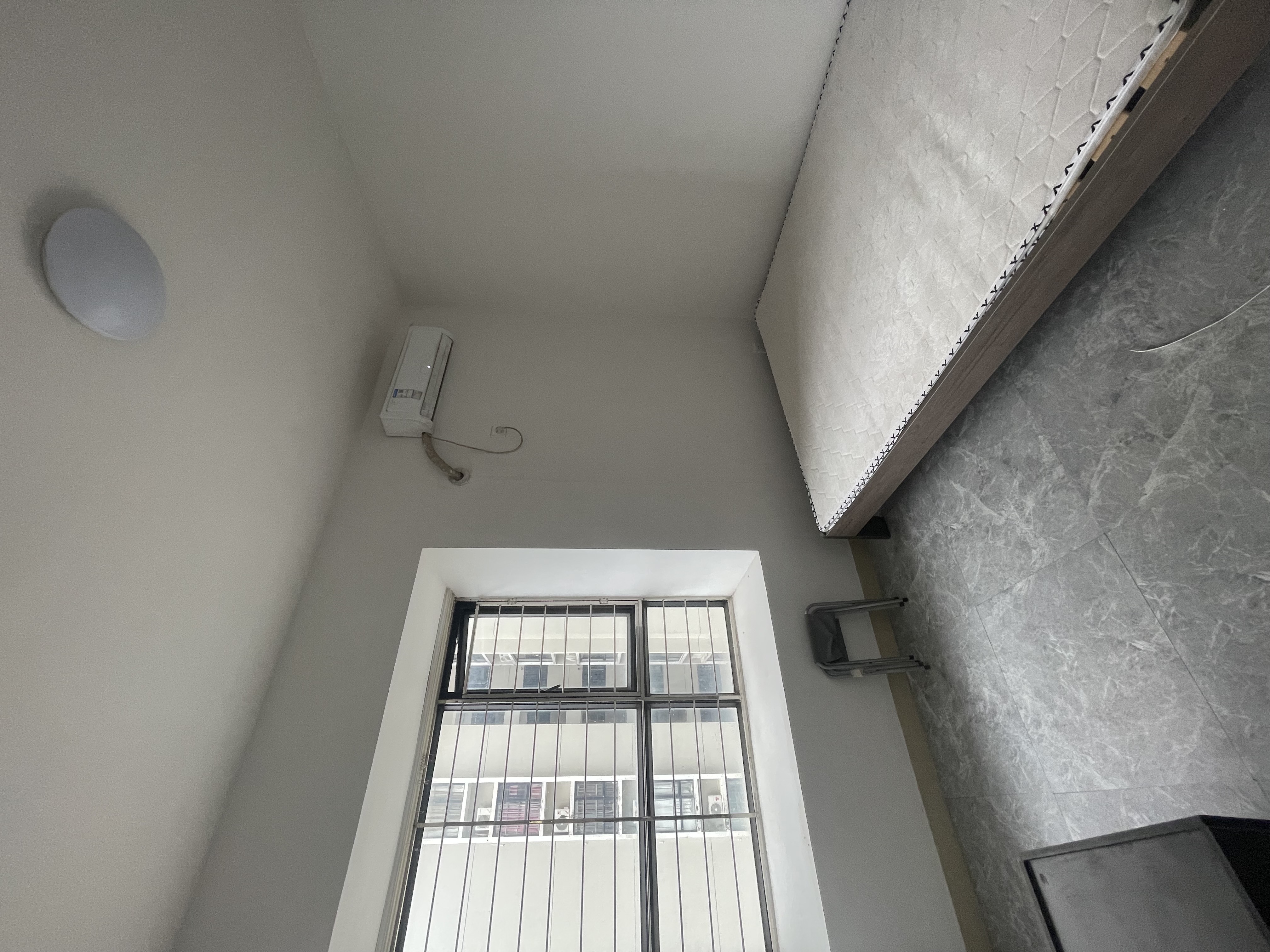 盛贤景都 3室2厅1卫 2300.0元/月 盛贤景都 3室2厅1卫 2300.0元/月室内图