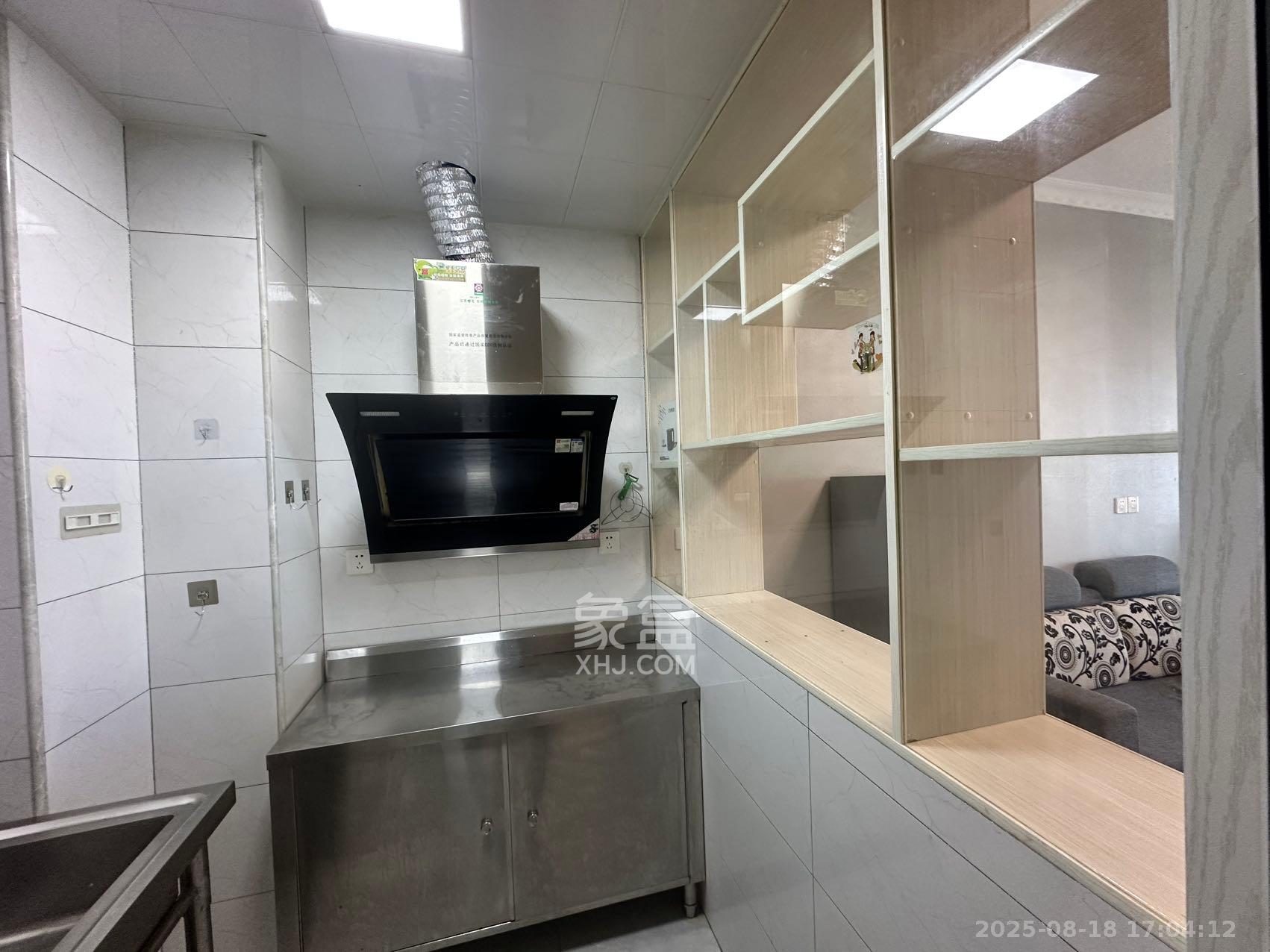 裕天国际商汇中心  1室1厅1卫    1300.0元/月室内图