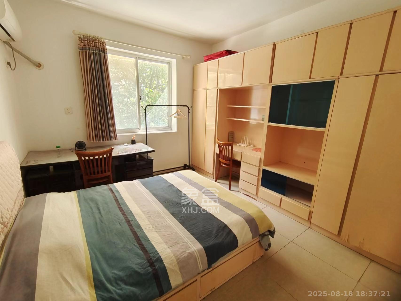 中国水电八局宿舍 3室2厅1卫 2200.0元/月 中国水电八局宿舍 3室2厅1卫 2200.0元/月室内图