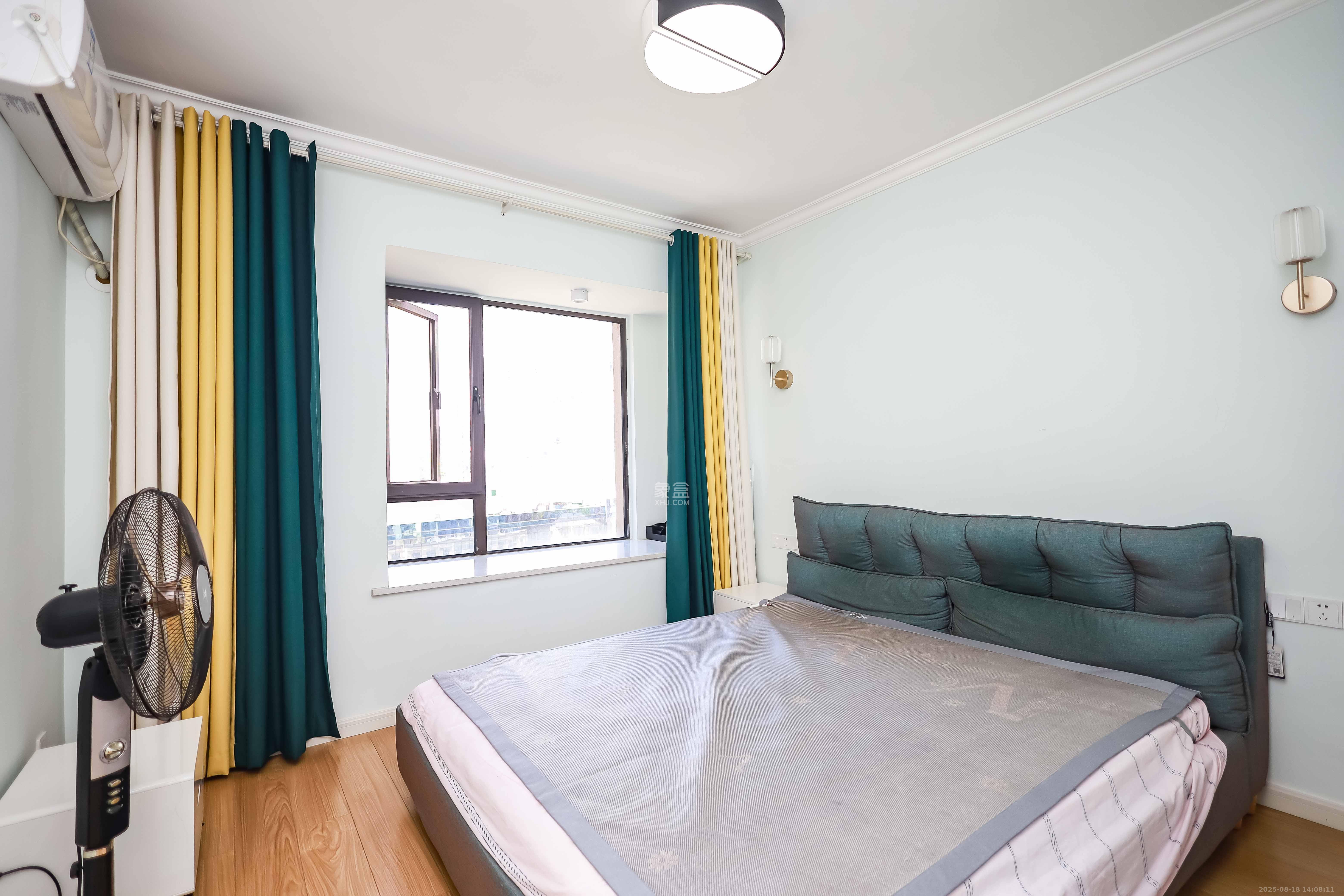 奥克斯缔壹城 4室2厅2卫 168.0万 奥克斯缔壹城 4室2厅2卫 168.0万卧室