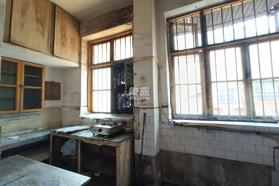 物资局家属楼(童家社区) 2室1厅1卫 700.0元/月 物资局家属楼(童家社区) 2室1厅1卫 700.0元/月室内图