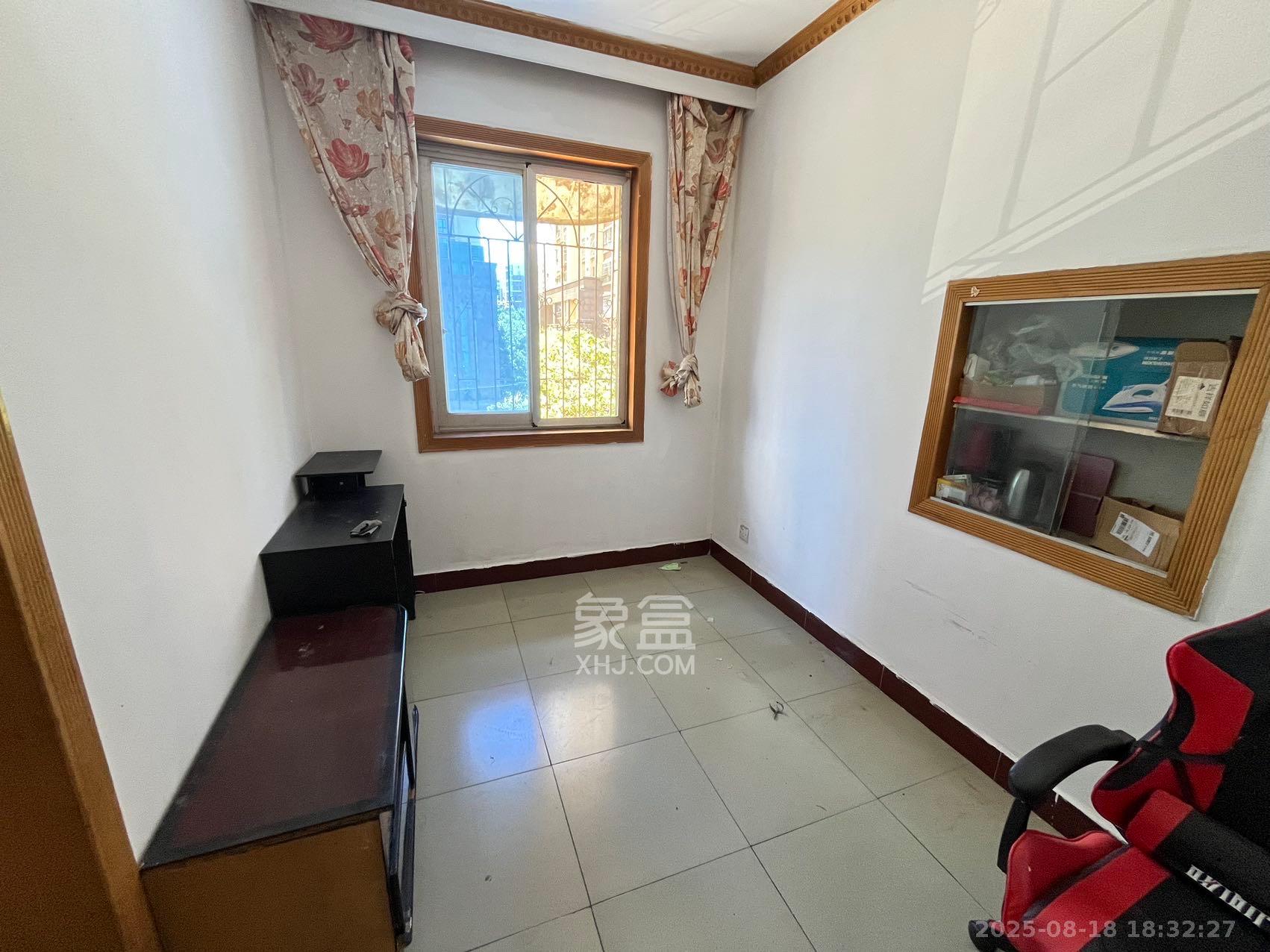 省六运公司宿舍 2室2厅1卫 1850.0元/月 省六运公司宿舍 2室2厅1卫 1850.0元/月室内图