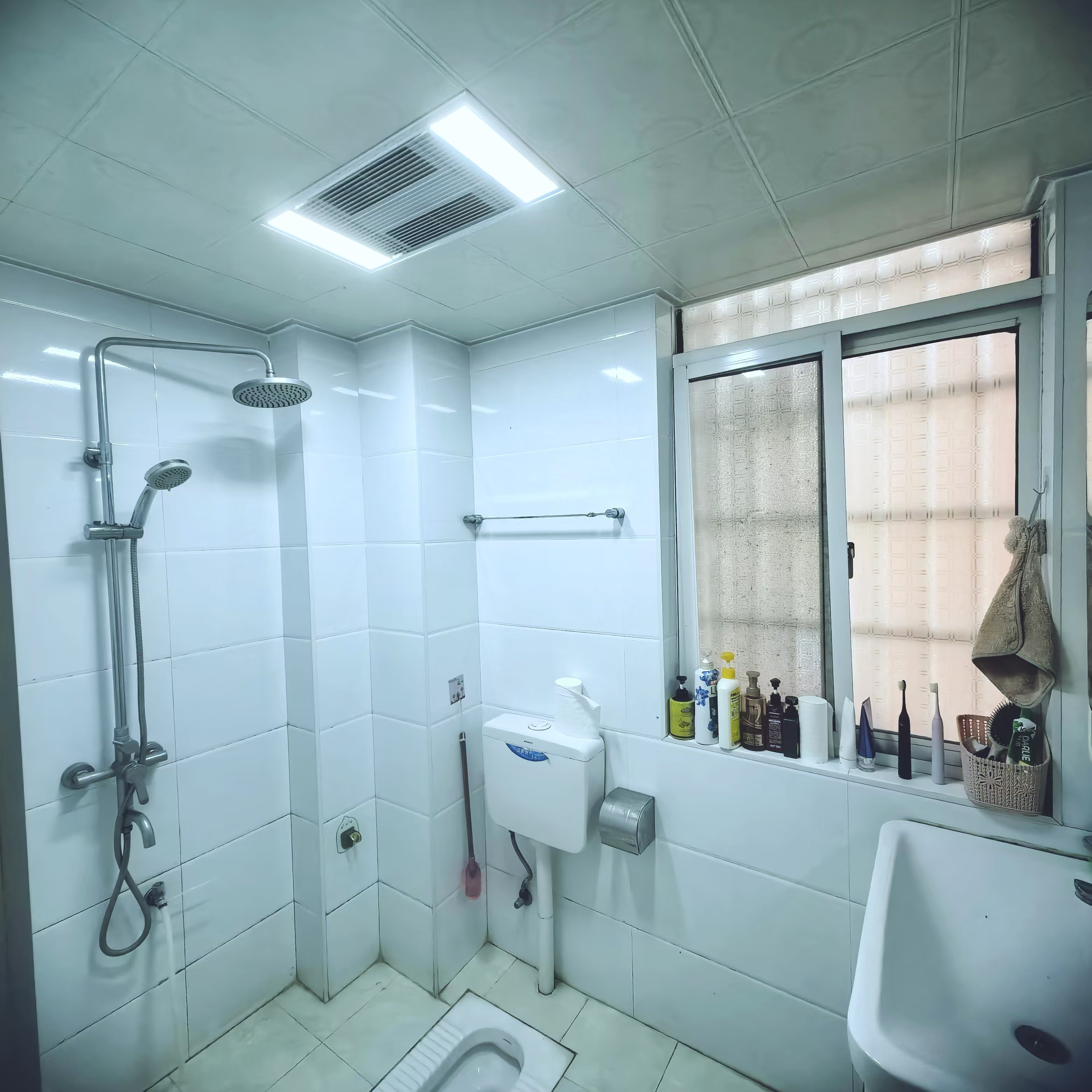 卧龙港  3室2厅2卫    65.5万 卧龙港  3室2厅2卫    65.5万室内图