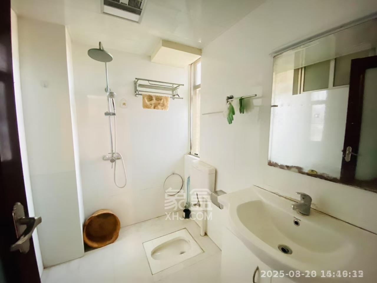 科艺花园 3室2厅2卫 1550.0元/月 科艺花园 3室2厅2卫 1550.0元/月室内图