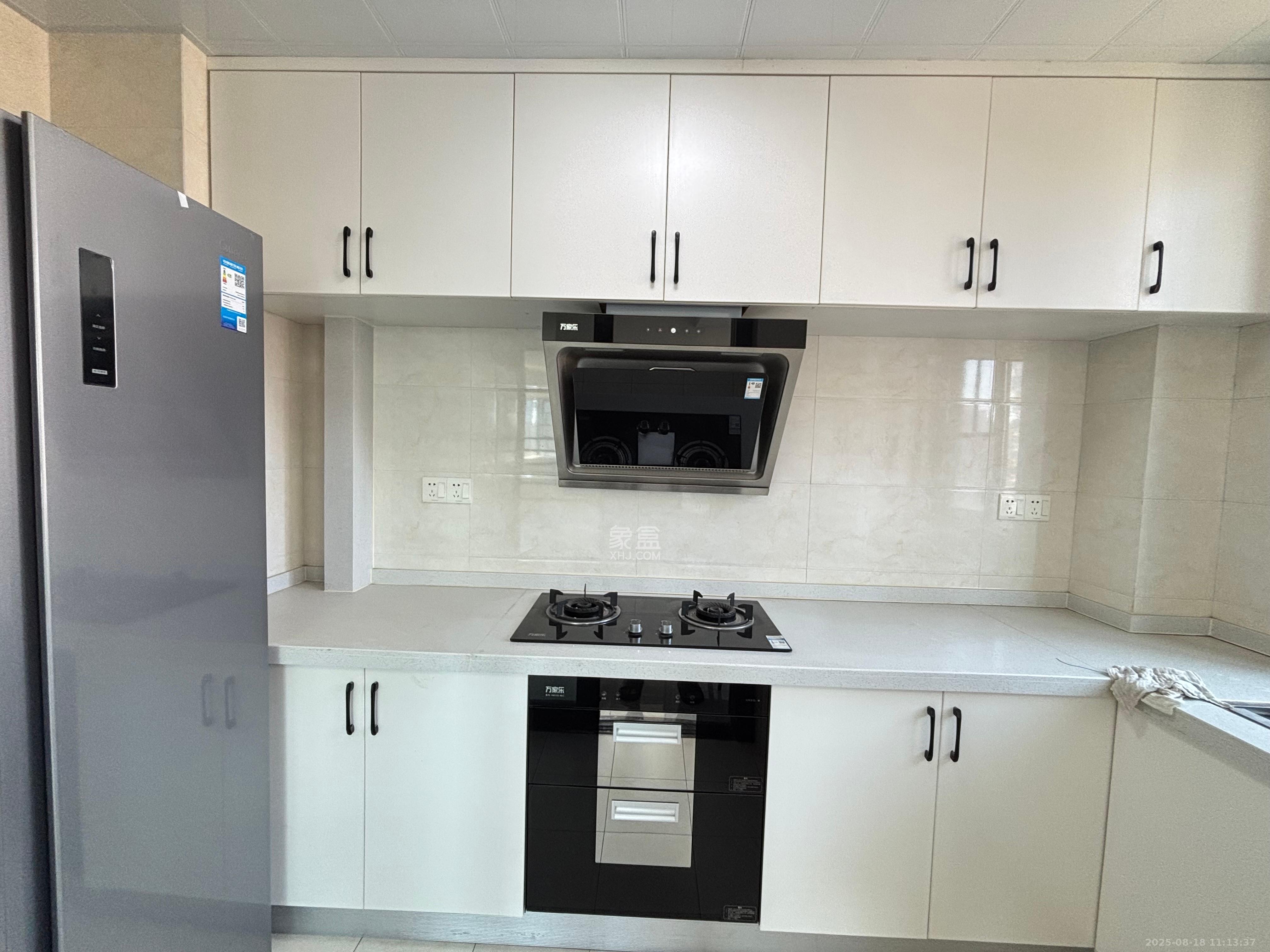 中国铁建梅溪青秀一期 4室2厅2卫 2800.0元/月 中国铁建梅溪青秀一期 4室2厅2卫 2800.0元/月室内图