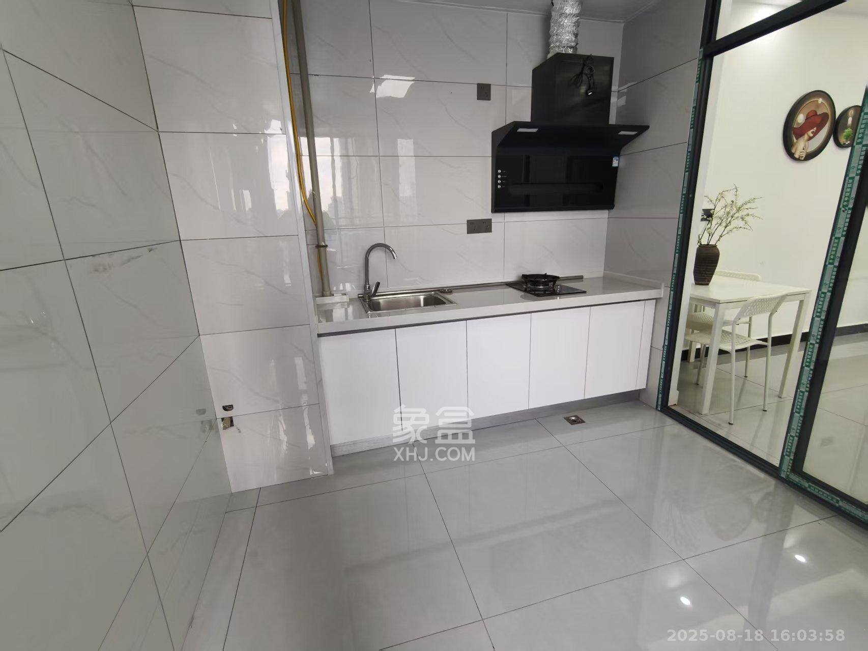 欧陆经典  2室2厅2卫    3700.0元/月 欧陆经典  2室2厅2卫    3700.0元/月室内图