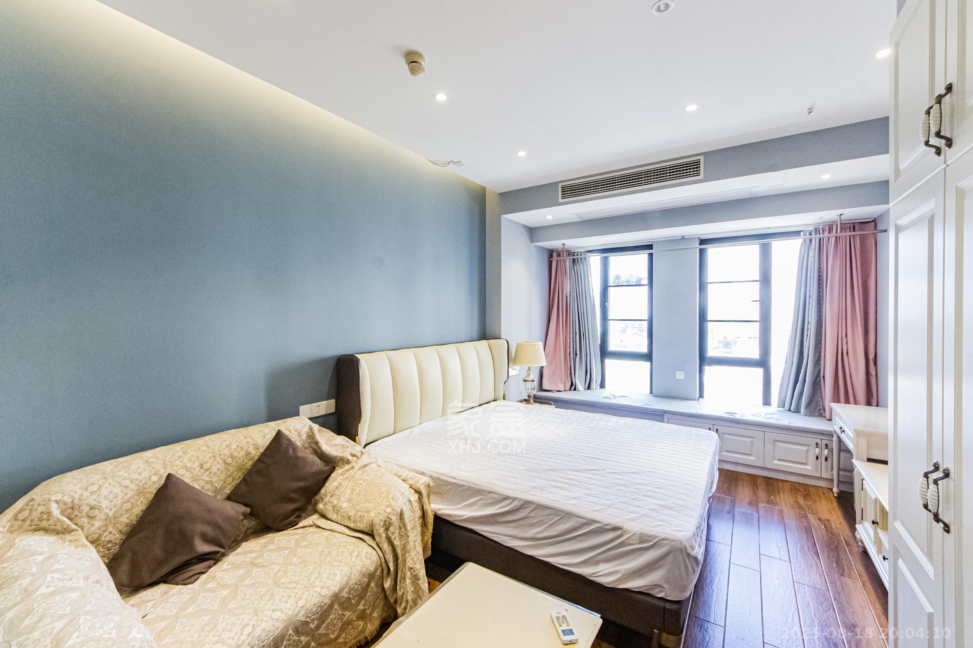 润和国际广场  1室1厅1卫    32.0万 润和国际广场  1室1厅1卫    32.0万