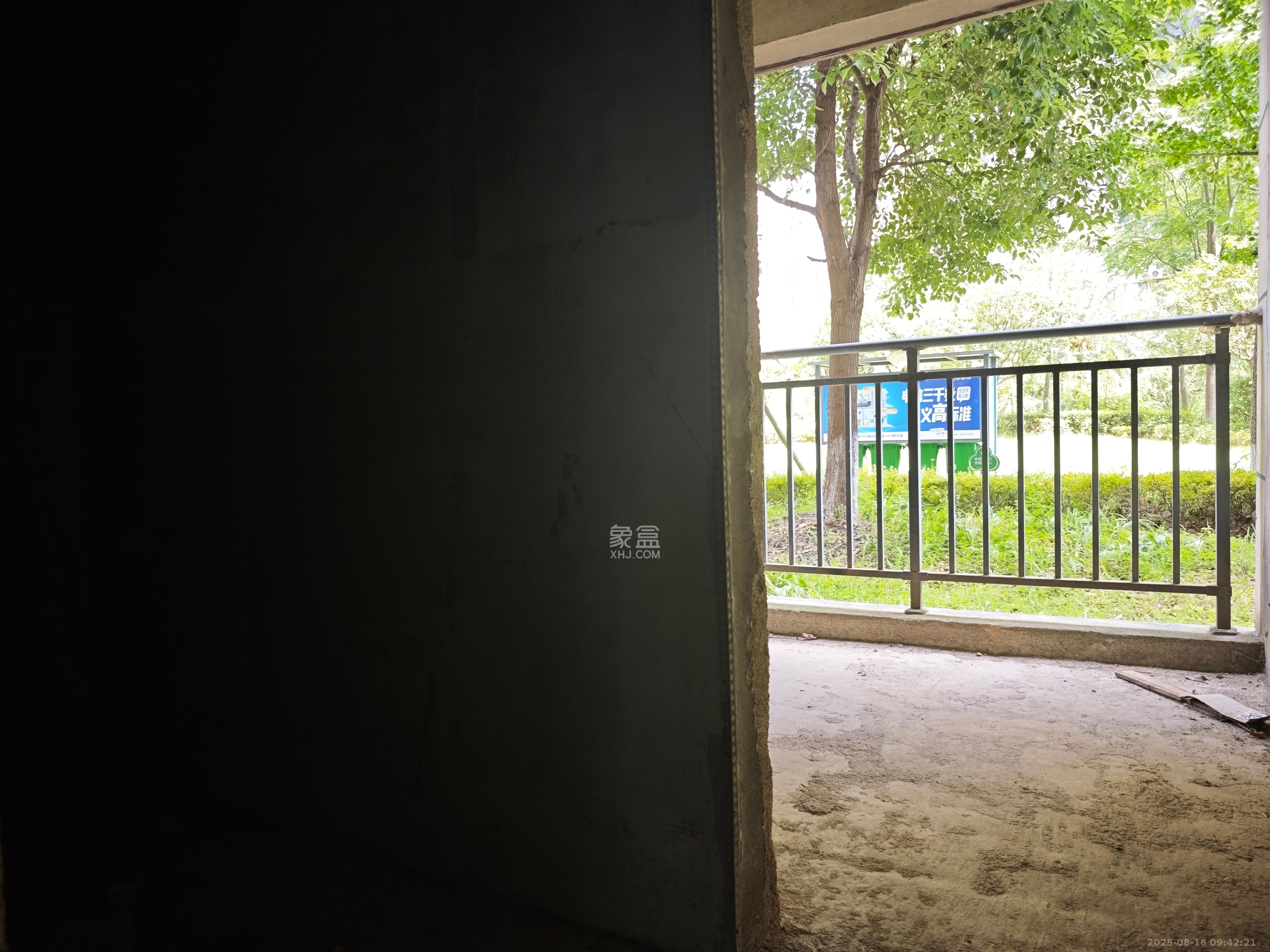 新天地步步高  4室2厅2卫    73.0万室内图