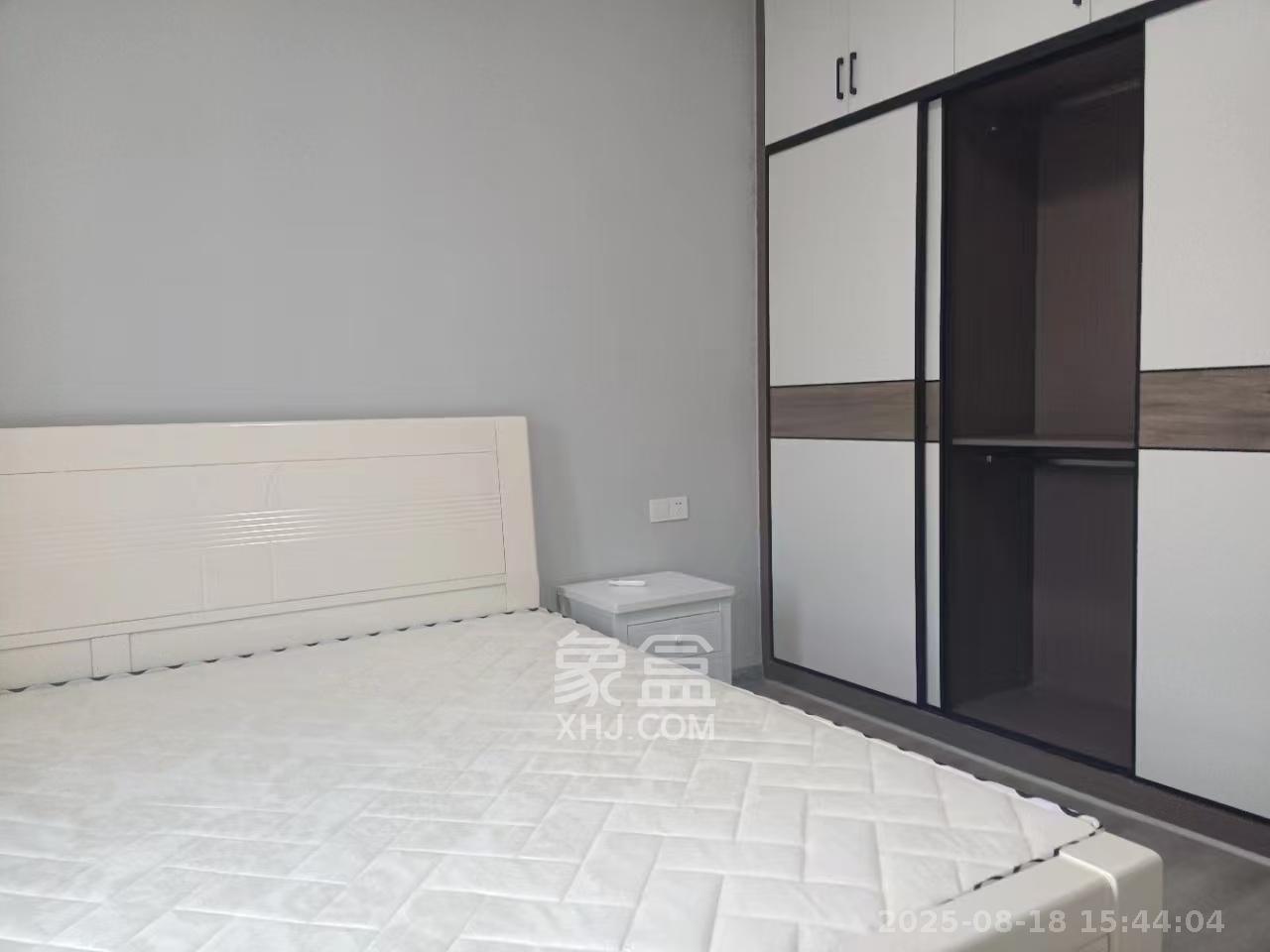 明昇壹城(明昇时代广场)二期  3室2厅2卫    3600.0元/月 明昇壹城(明昇时代广场)二期  3室2厅2卫    3600.0元/月室内图