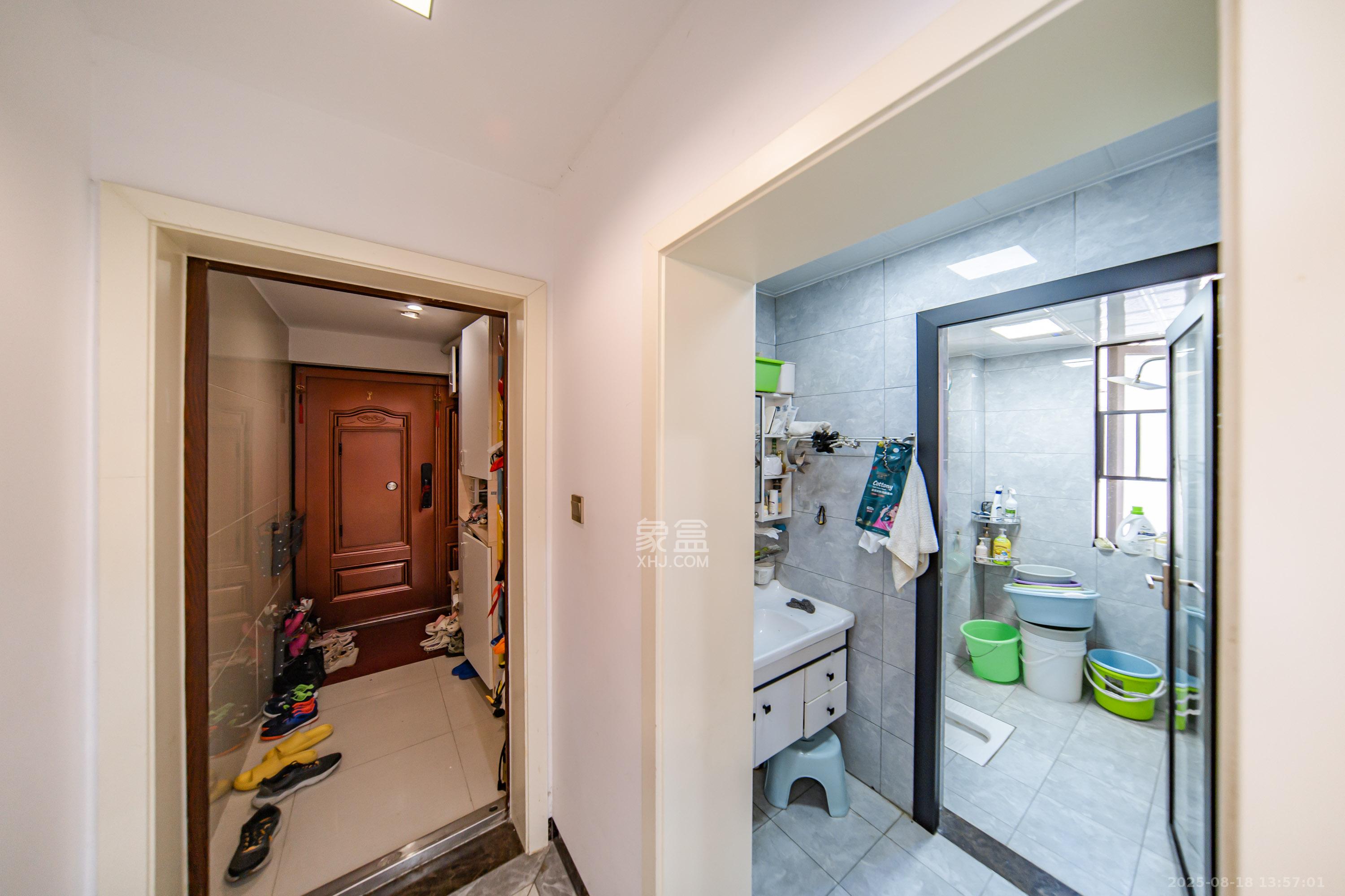 合能洋湖公馆  3室1厅2卫    95.0万 合能洋湖公馆  3室1厅2卫    95.0万其他