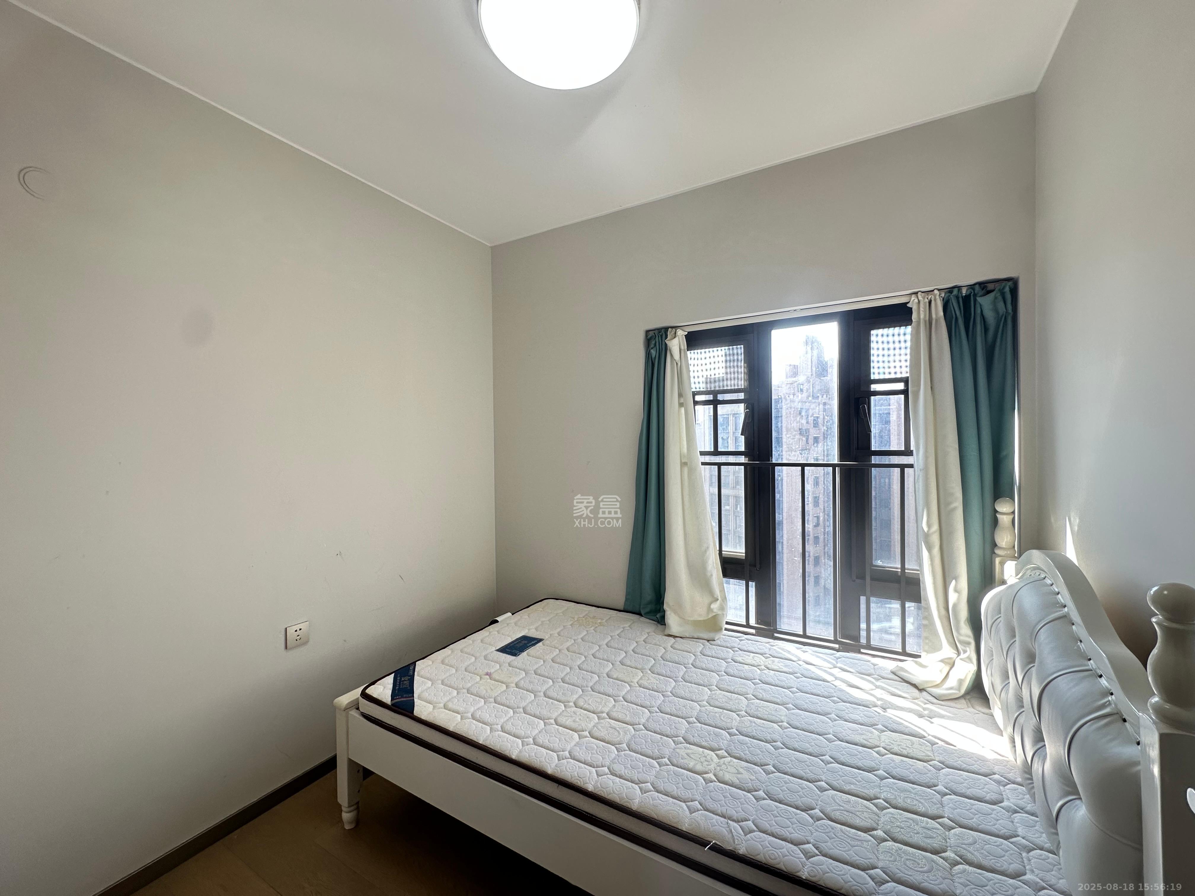 时代倾城四期  3室2厅2卫    2100.0元/月 时代倾城四期  3室2厅2卫    2100.0元/月室内图