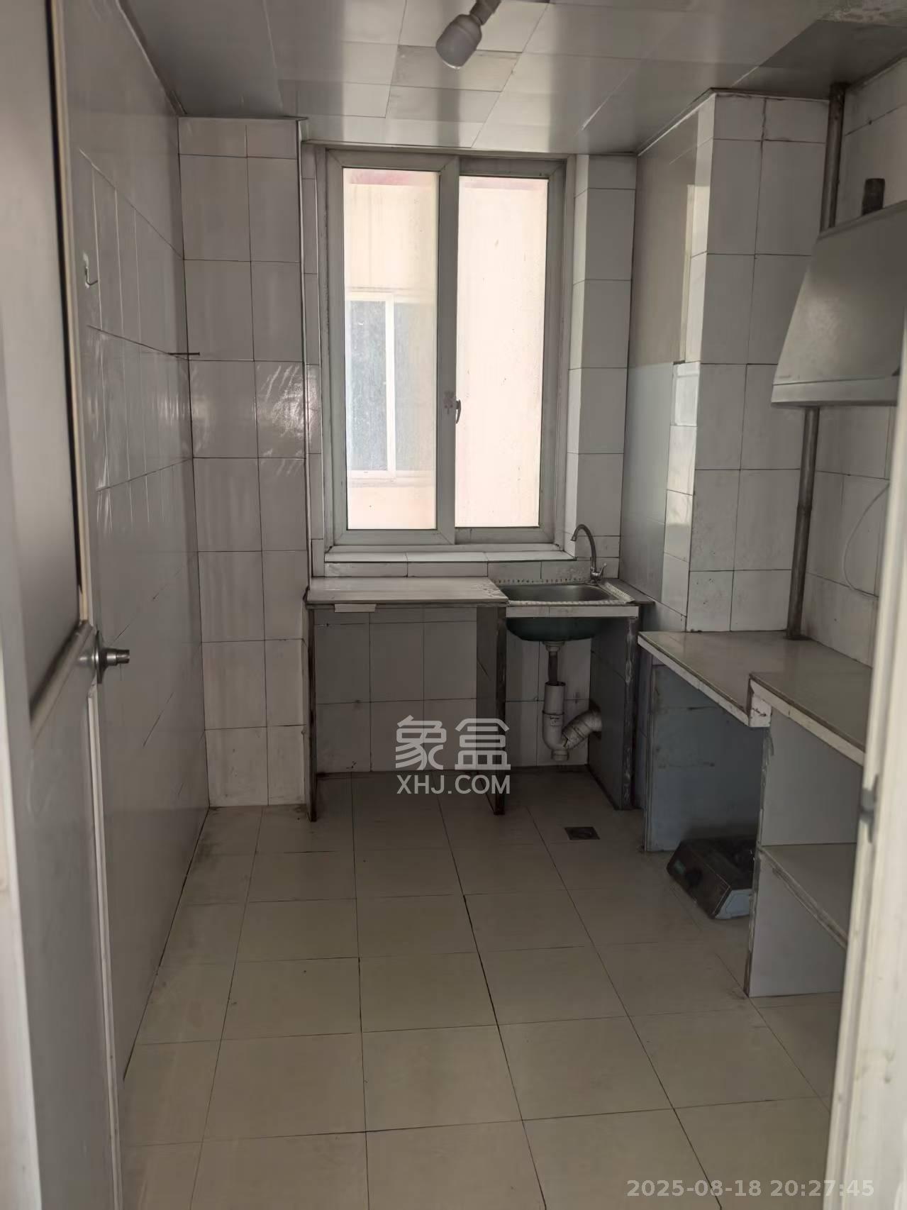 开源鑫阁 3室2厅1卫 1800.0元/月 开源鑫阁 3室2厅1卫 1800.0元/月室内图