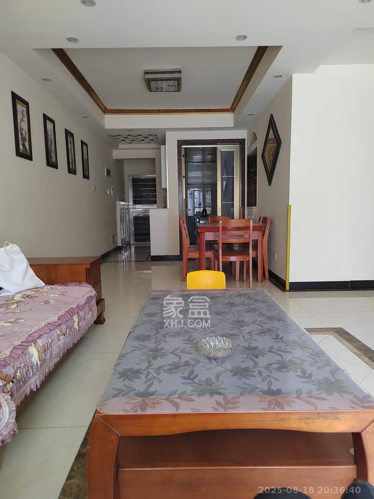 金房奥斯卡  3室2厅2卫    2500.0元/月室内图