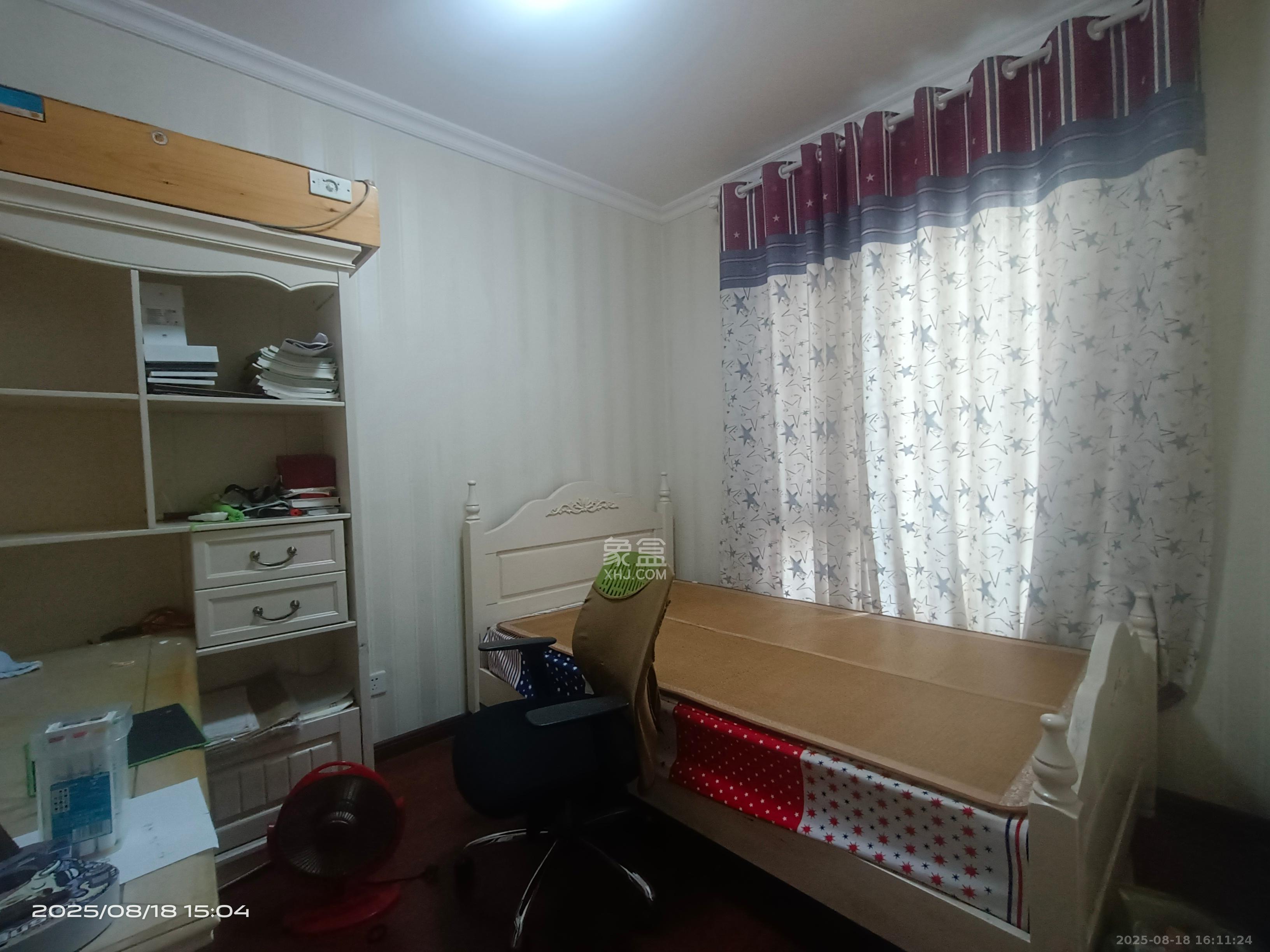 万科金域华府三四期  3室2厅1卫    2800.0元/月 万科金域华府三四期  3室2厅1卫    2800.0元/月