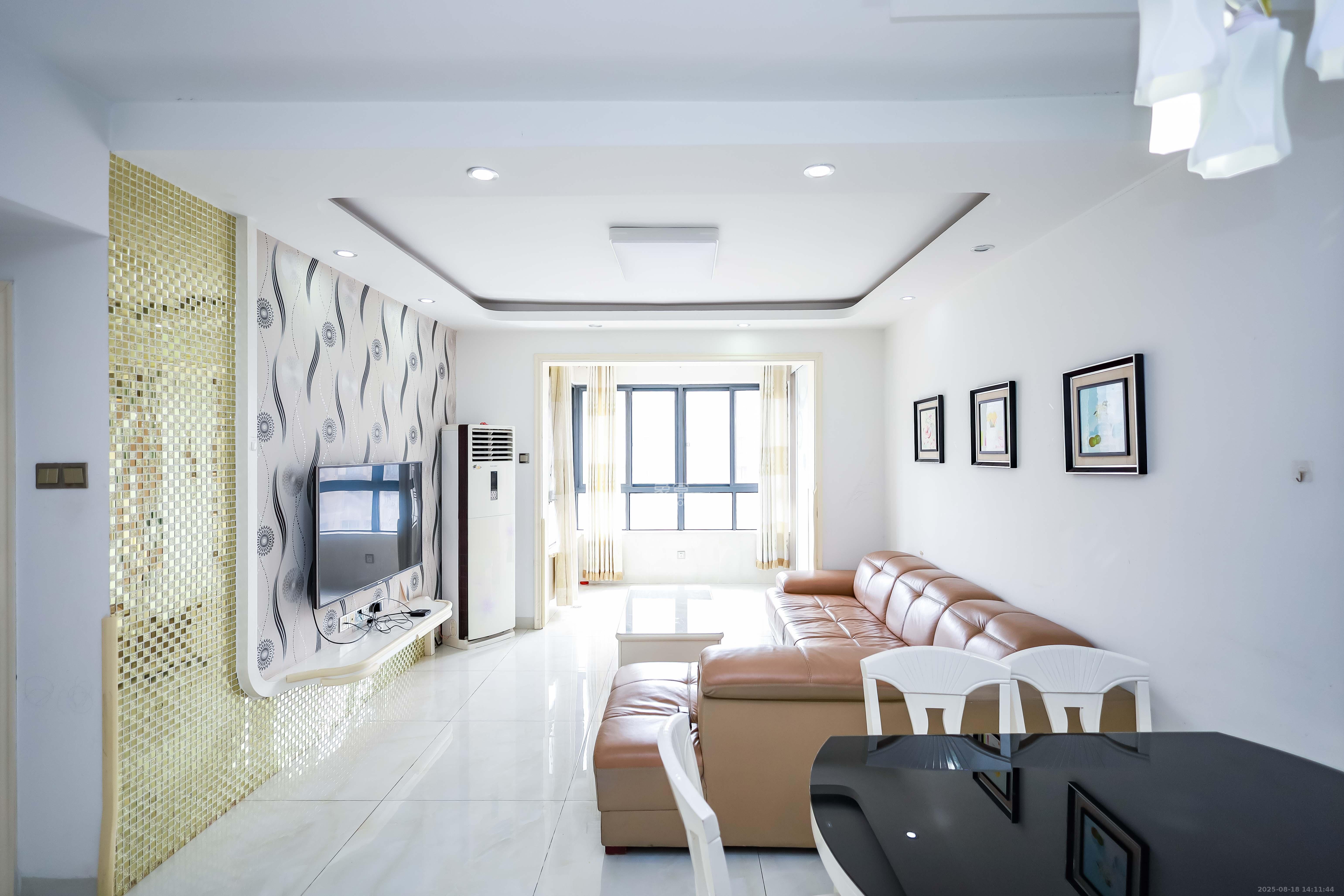 长房时代城  2室2厅1卫    80.0万 长房时代城  2室2厅1卫    80.0万