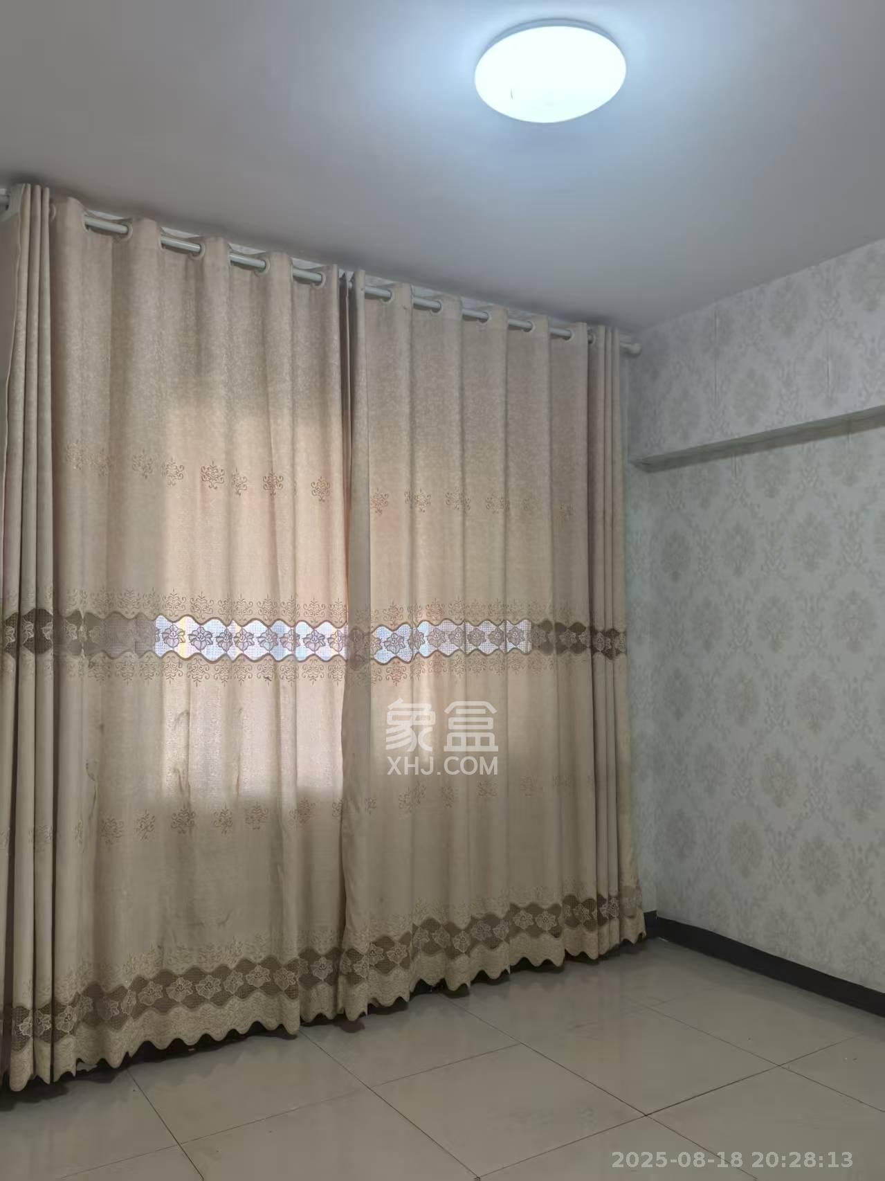 开源鑫阁 3室2厅1卫 1800.0元/月 开源鑫阁 3室2厅1卫 1800.0元/月室内图