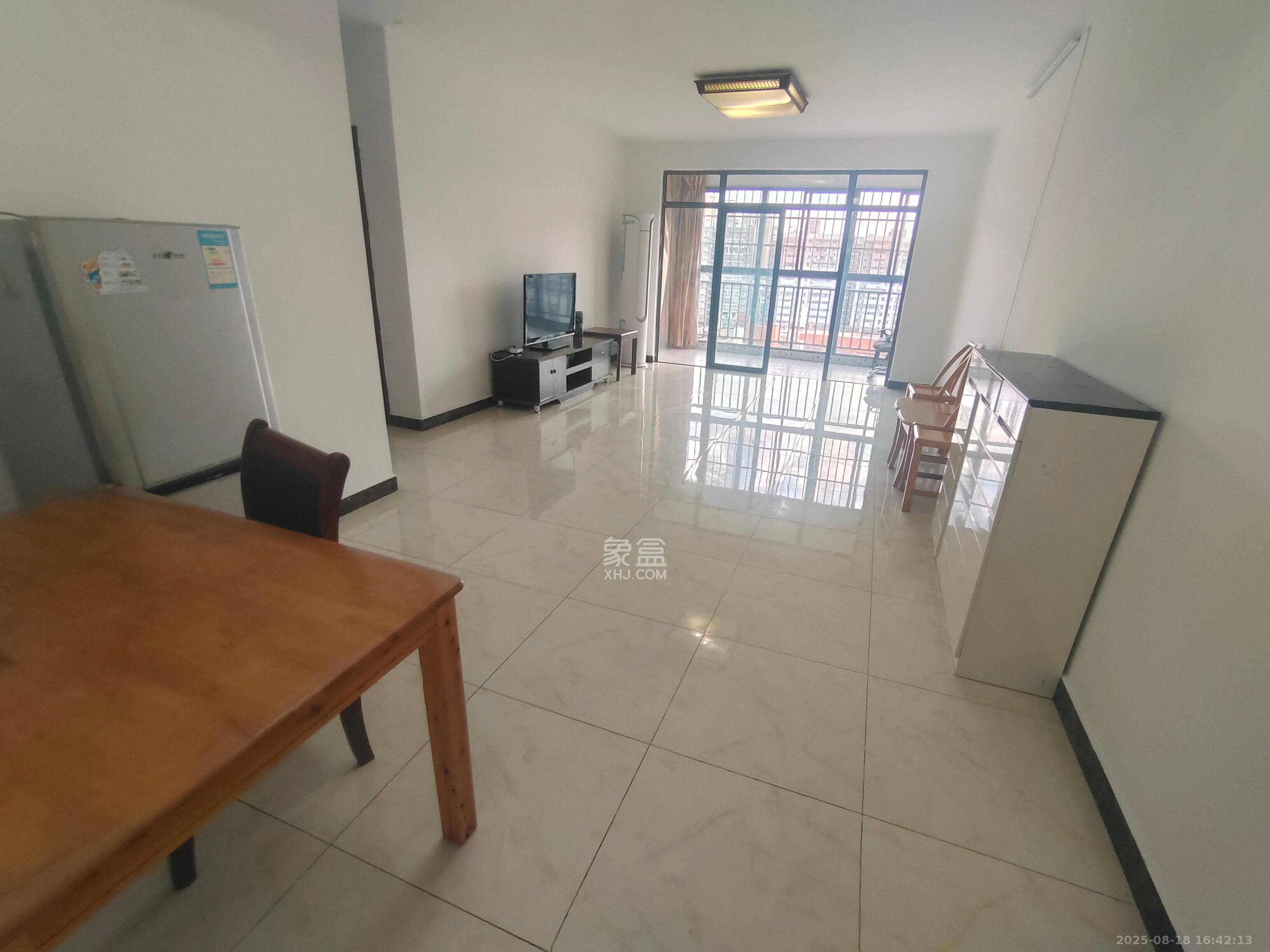 君庭金福苑  2室2厅1卫    2300.0元/月室内图