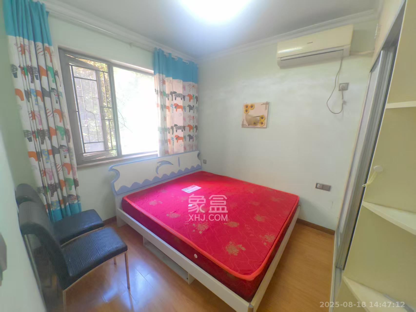 怡海星城  1室2厅1卫    1400.0元/月 怡海星城  1室2厅1卫    1400.0元/月室内图