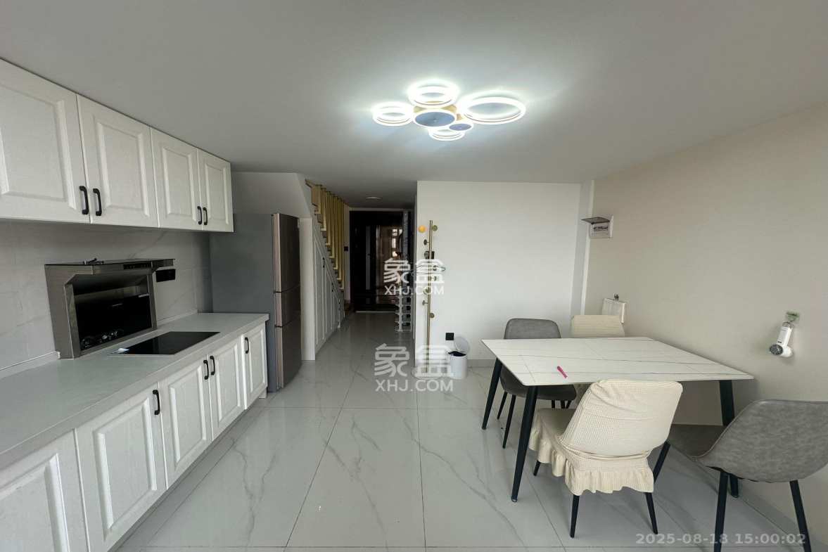 恒大御景半岛锦绣苑 2室1厅1卫 2200.0元/月 恒大御景半岛锦绣苑 2室1厅1卫 2200.0元/月室内图