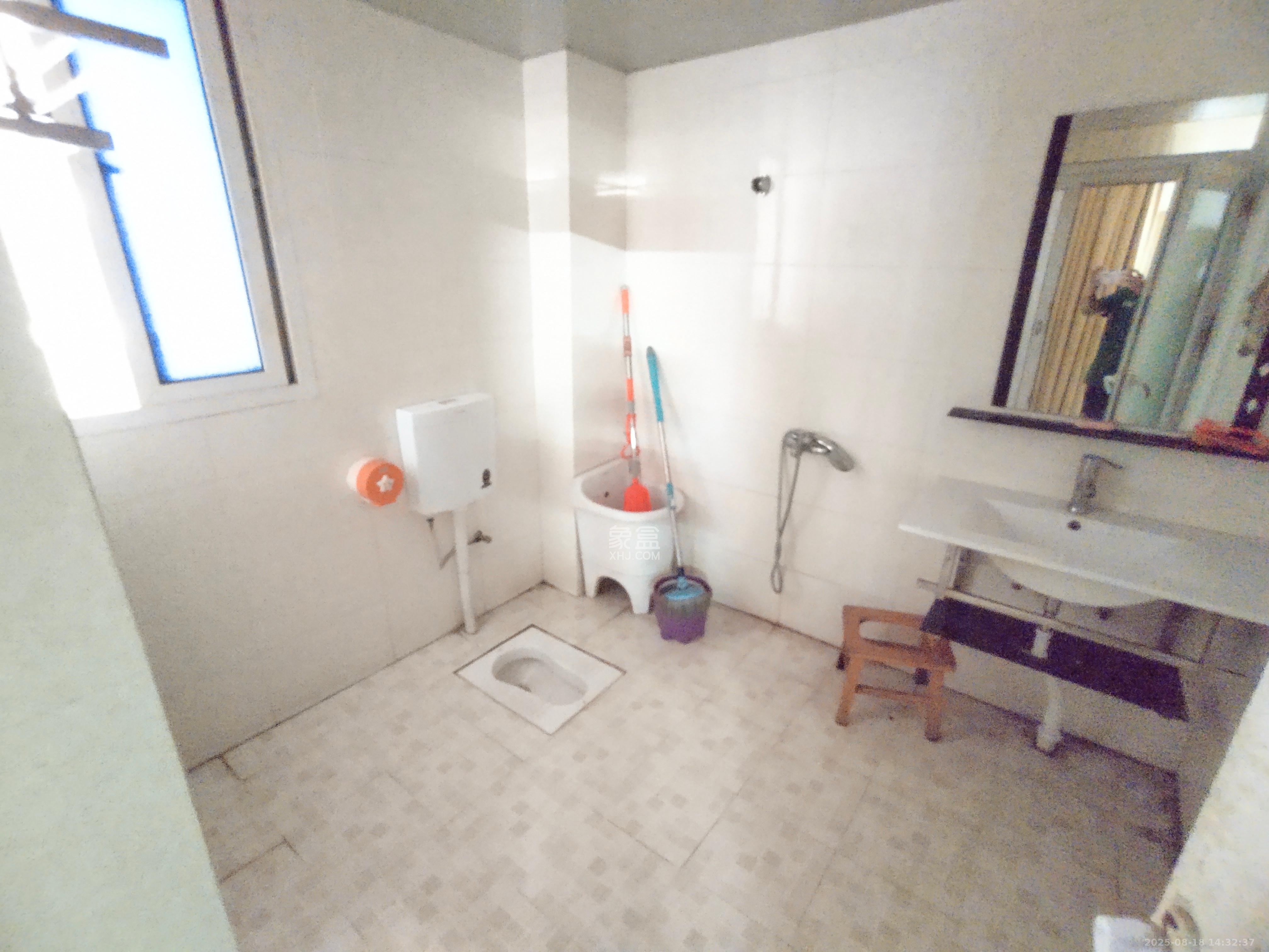 三重星都心 3室2厅1卫 2700.0元/月 三重星都心 3室2厅1卫 2700.0元/月室内图