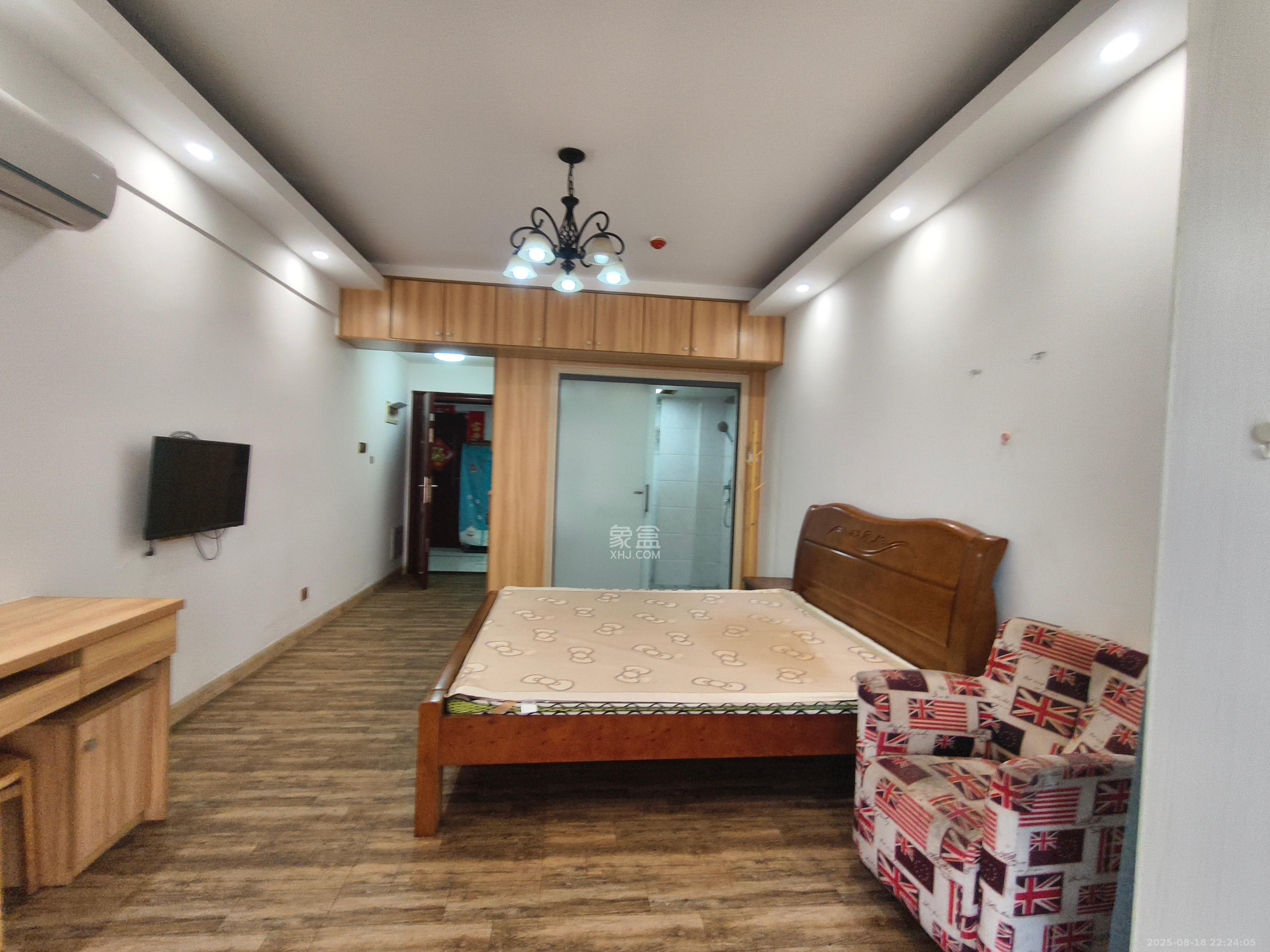 中欣楚天雅郡  1室1厅1卫    1100.0元/月 中欣楚天雅郡  1室1厅1卫    1100.0元/月室内图