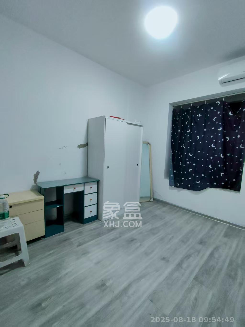 星雅美辰  1室0厅0卫    1800.0元/月