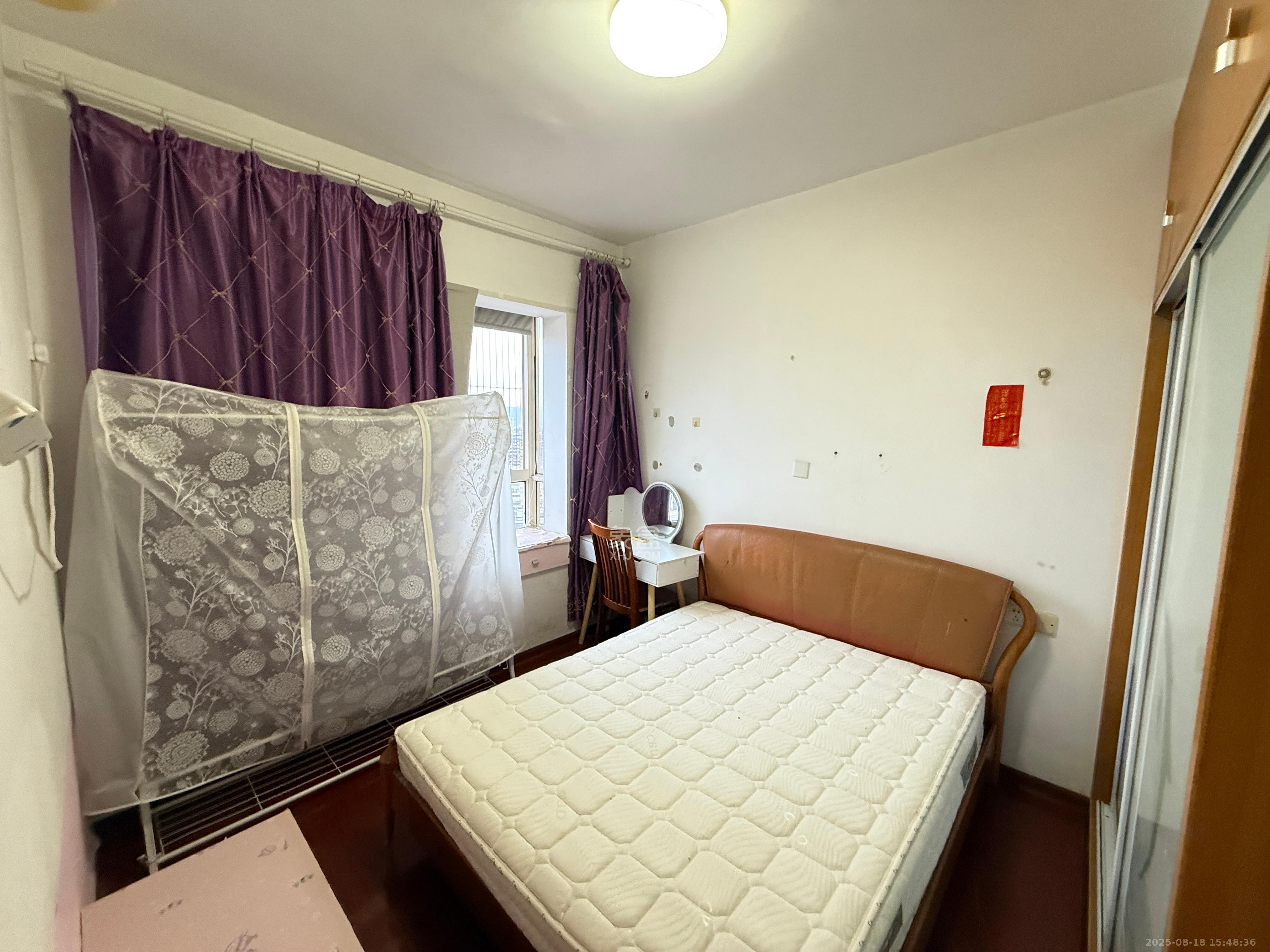 白沙晶城  1室1厅1卫    1800.0元/月室内图