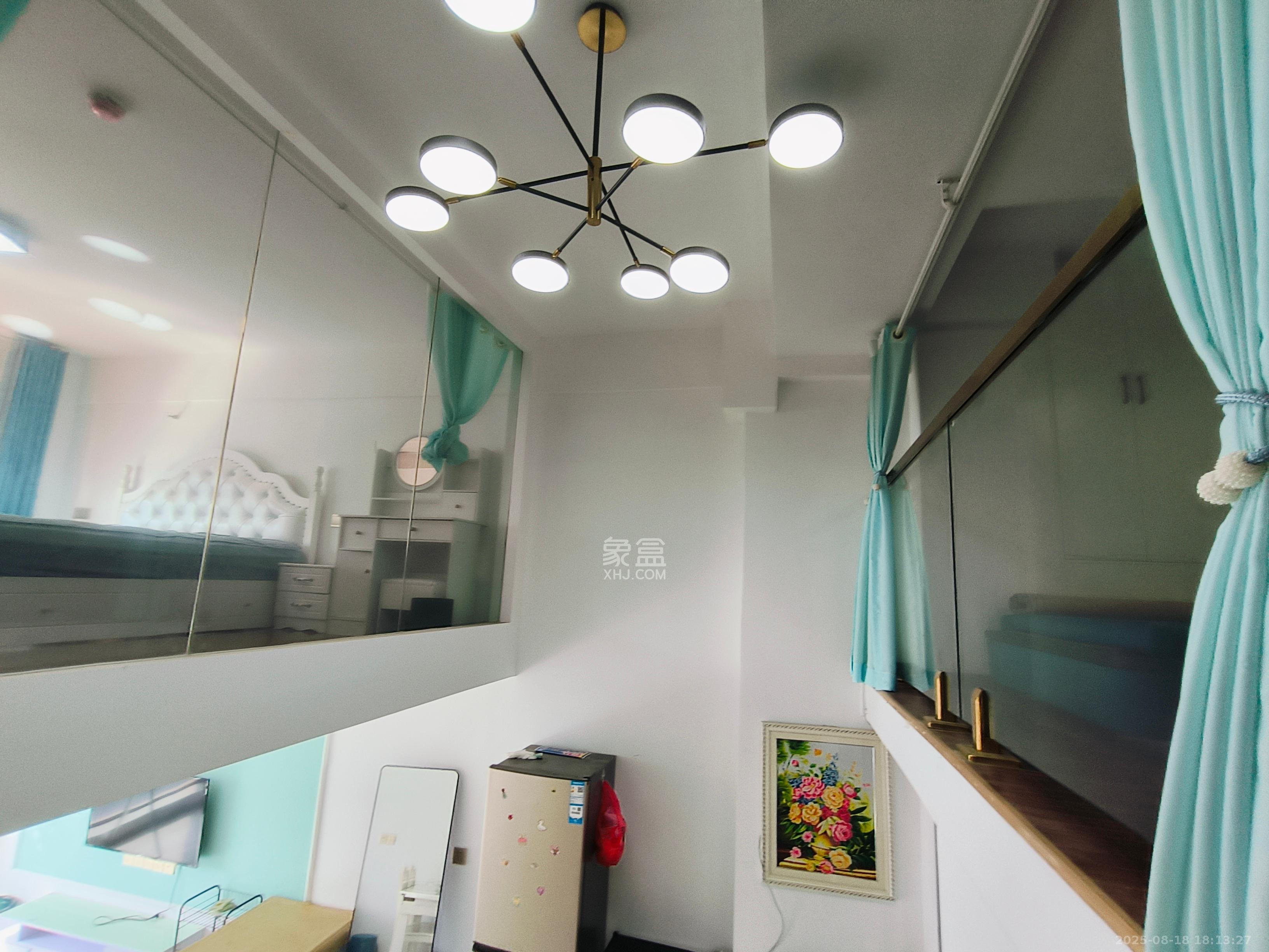 东方美地 2室1厅1卫 1700.0元/月 东方美地 2室1厅1卫 1700.0元/月室内图