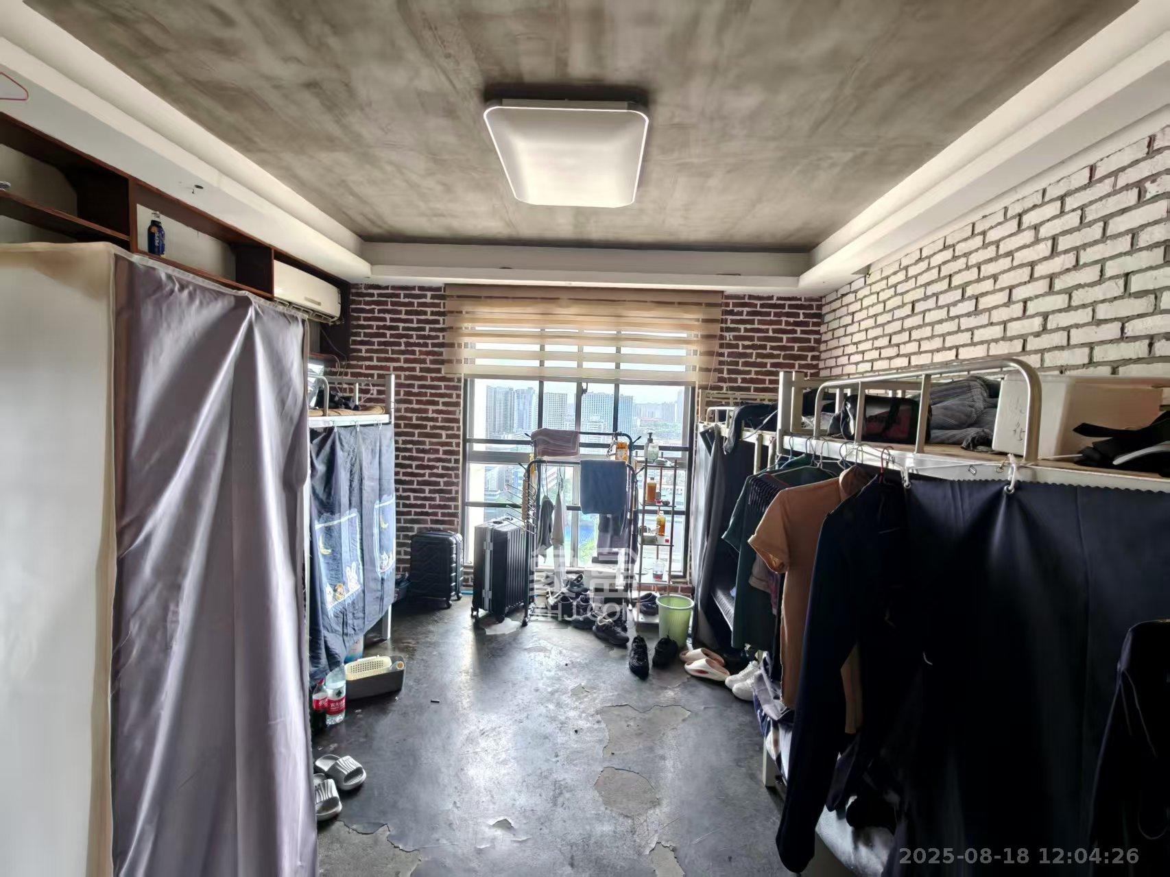 君临国际 3室2厅1卫 5300.0元/月 君临国际 3室2厅1卫 5300.0元/月室内图