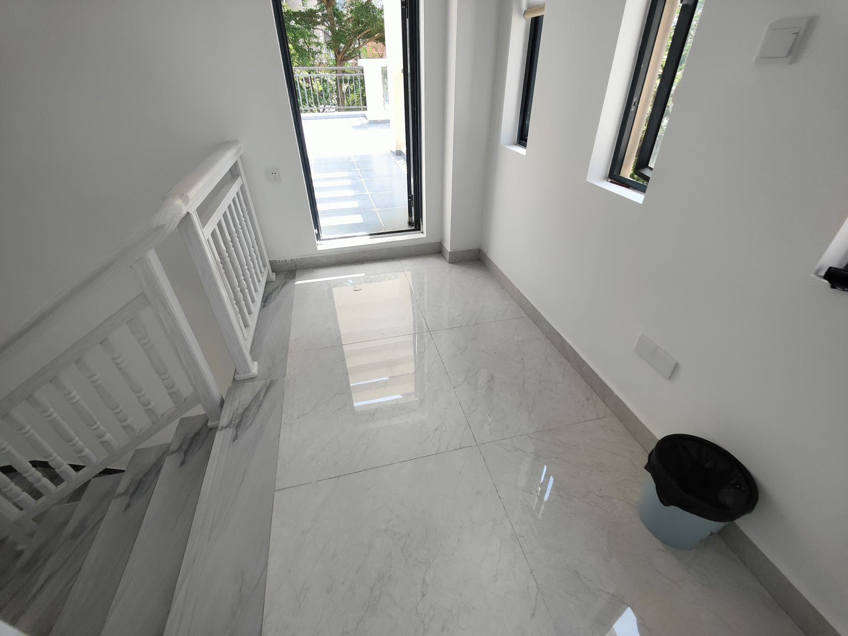 万花坊铂金公馆别墅 5室2厅4卫 16000.0元/月 万花坊铂金公馆别墅 5室2厅4卫 16000.0元/月室内图