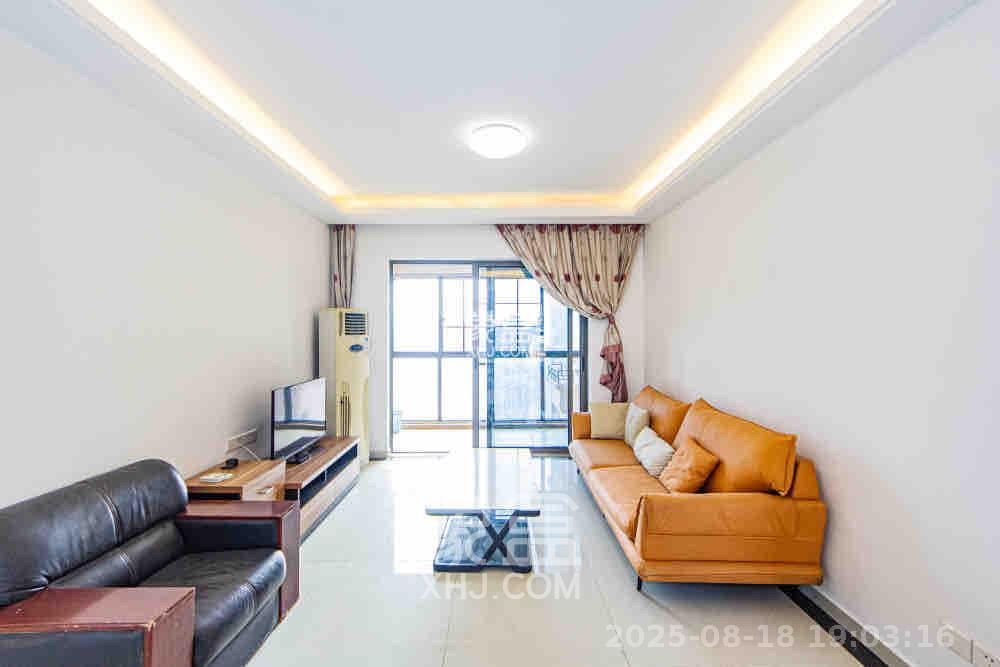 珠江郦城薰衣道 3室2厅1卫 2200.0元/月 珠江郦城薰衣道 3室2厅1卫 2200.0元/月室内图