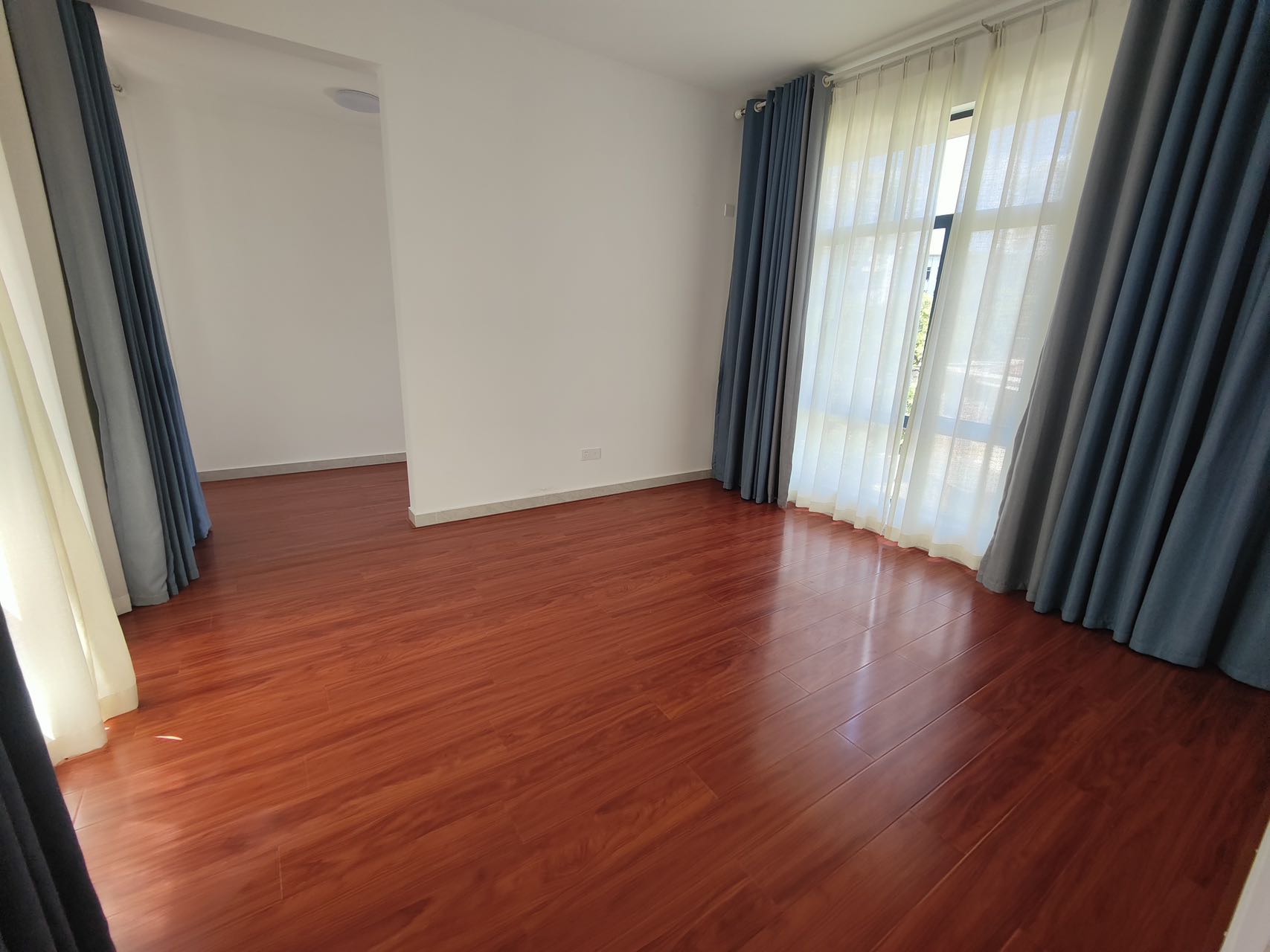 万花坊铂金公馆别墅 5室2厅4卫 16000.0元/月 万花坊铂金公馆别墅 5室2厅4卫 16000.0元/月户型图