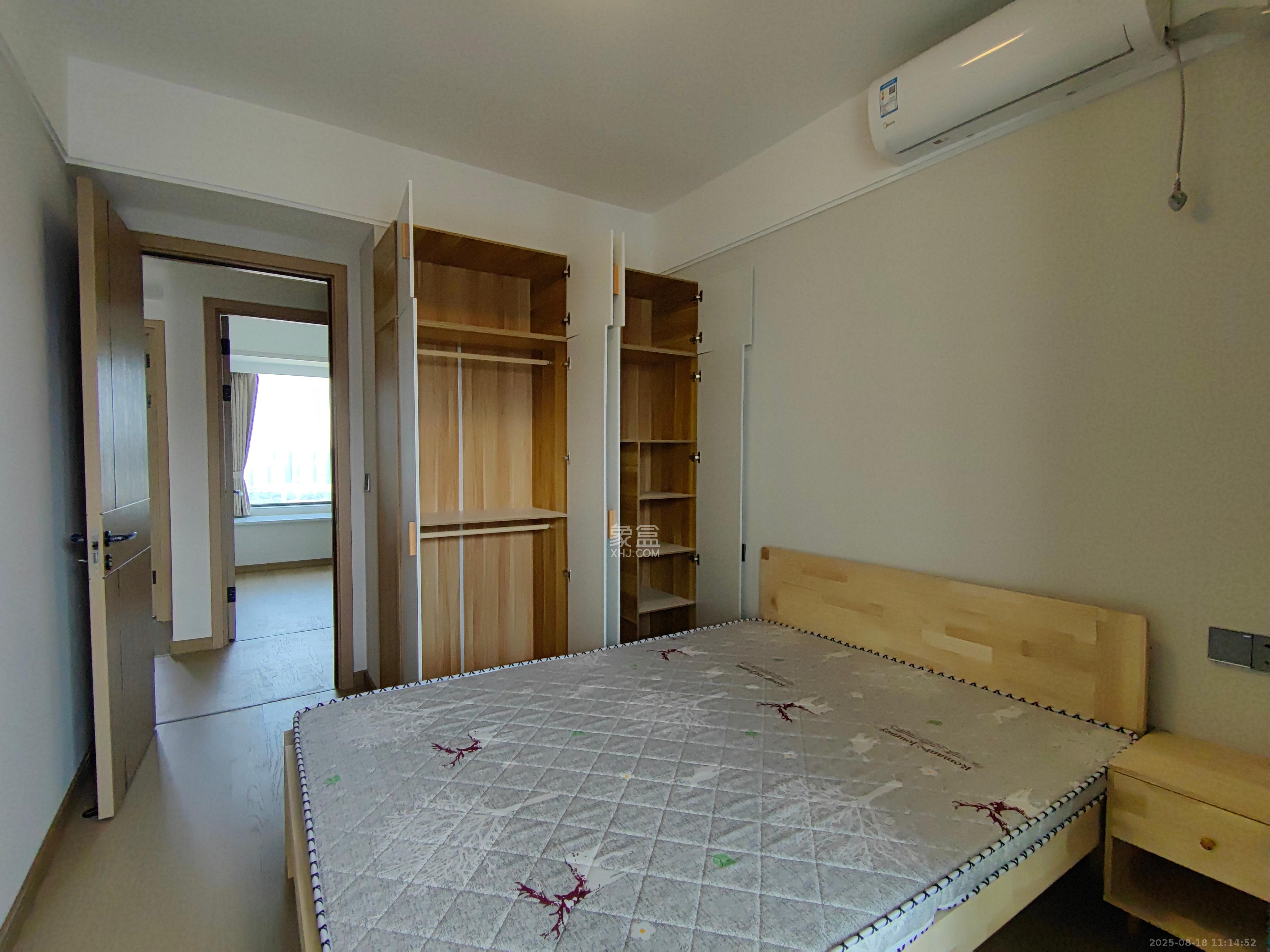 爱家当代境 4室2厅2卫 3500.00元/月 爱家当代境 4室2厅2卫 3500.00元/月室内图