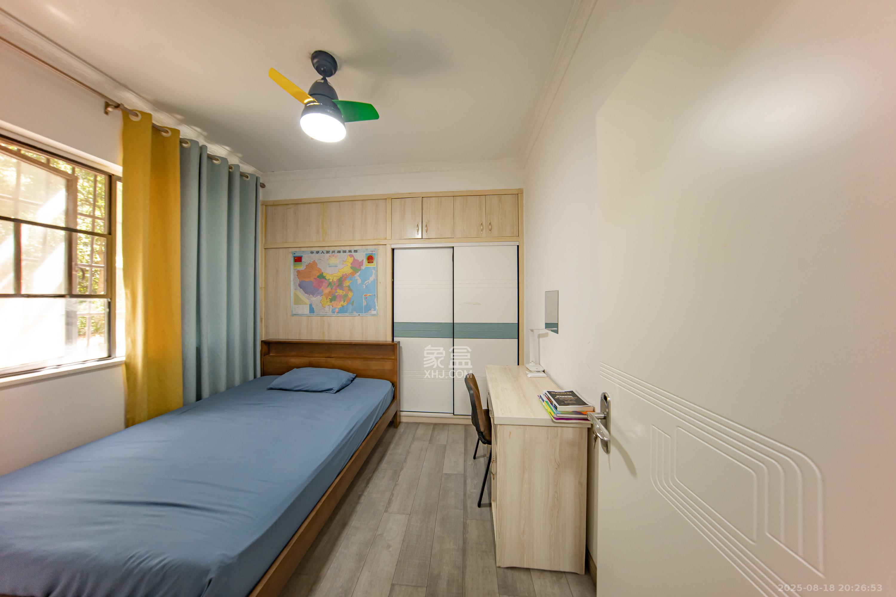 云栖谷  2室2厅1卫    53.8万卧室