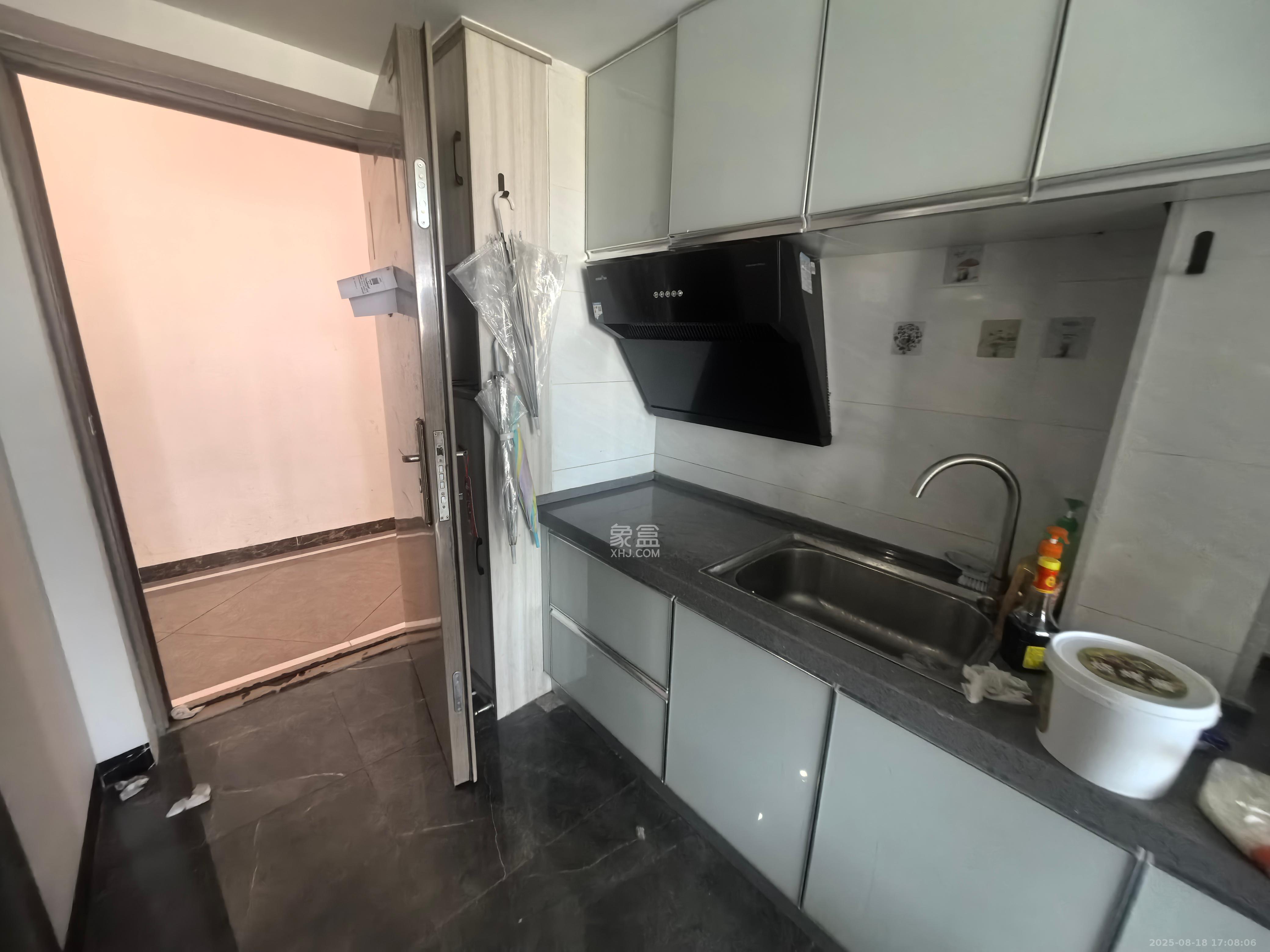 荣盛花语书苑  2室0厅0卫    2400.0元/月 荣盛花语书苑  2室0厅0卫    2400.0元/月室内图